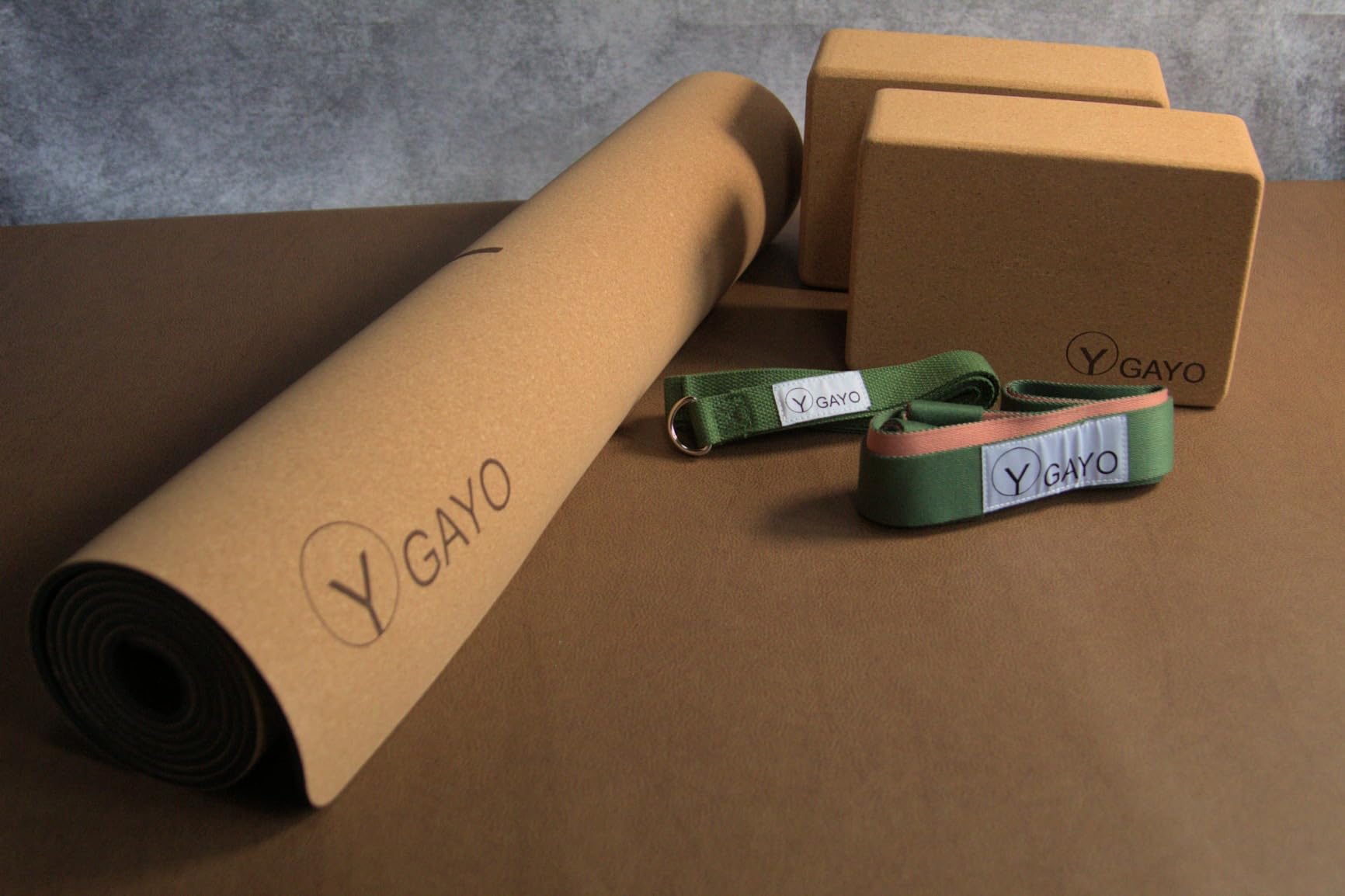 Y O Gayo Premium Cork All-in-One Yoga Essentials Kit - Large Cork Yoga Mat 5mm and Blocks Set with Carry Strap and Alignment lines, 10ft Stretch Strap, Your Ultimate Yoga Starter Set customer photo 2