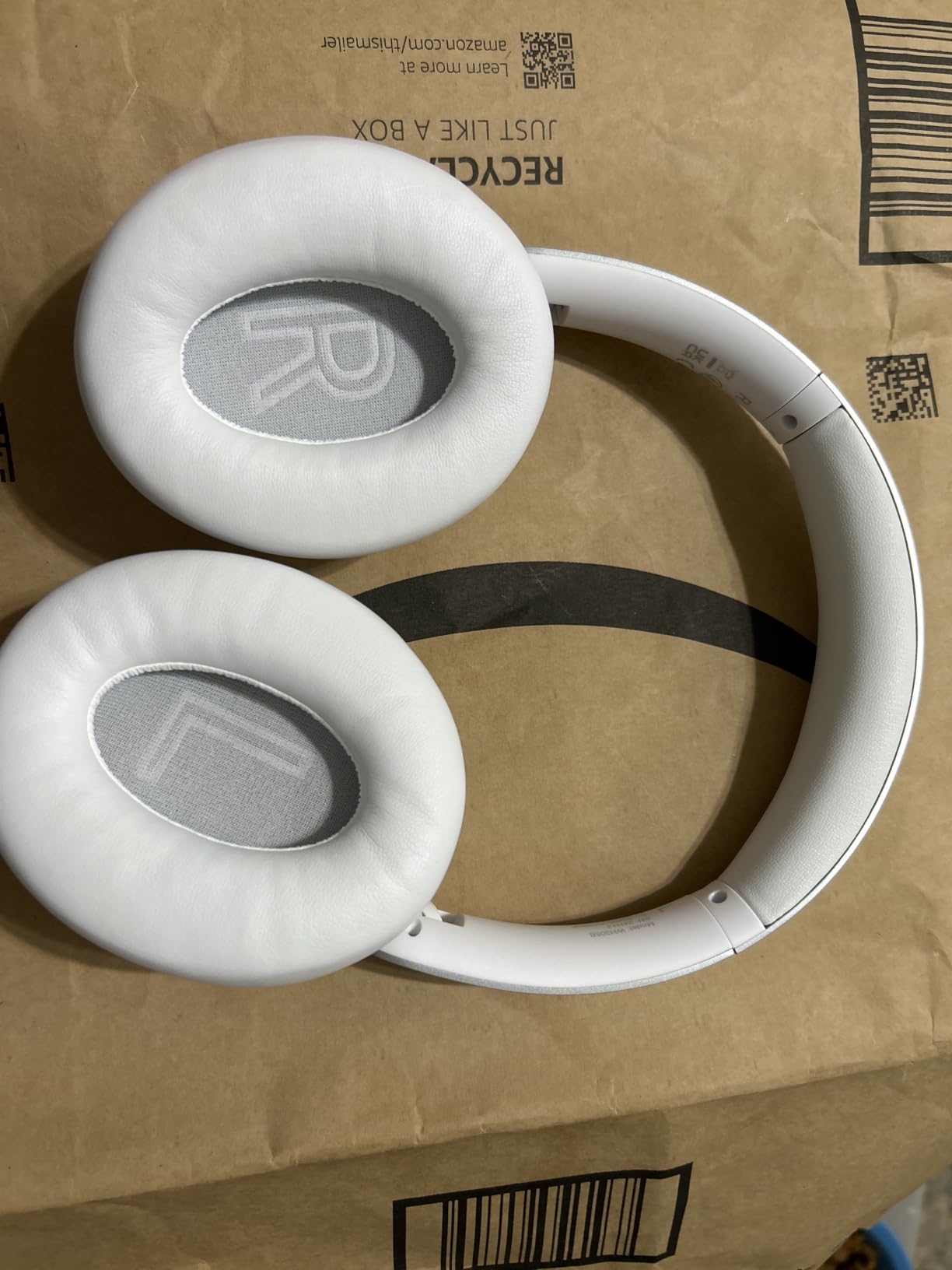 BERIBES Upgraded Hybrid Active Noise Cancelling Headphones with Transparent Modes, 70H Playtime Bluetooth Headphones Wireless Bluetooth with Mic, Deep Bass, 3.5MM Cable, Soft-Earpads, Fast Charging-Black customer photo 1