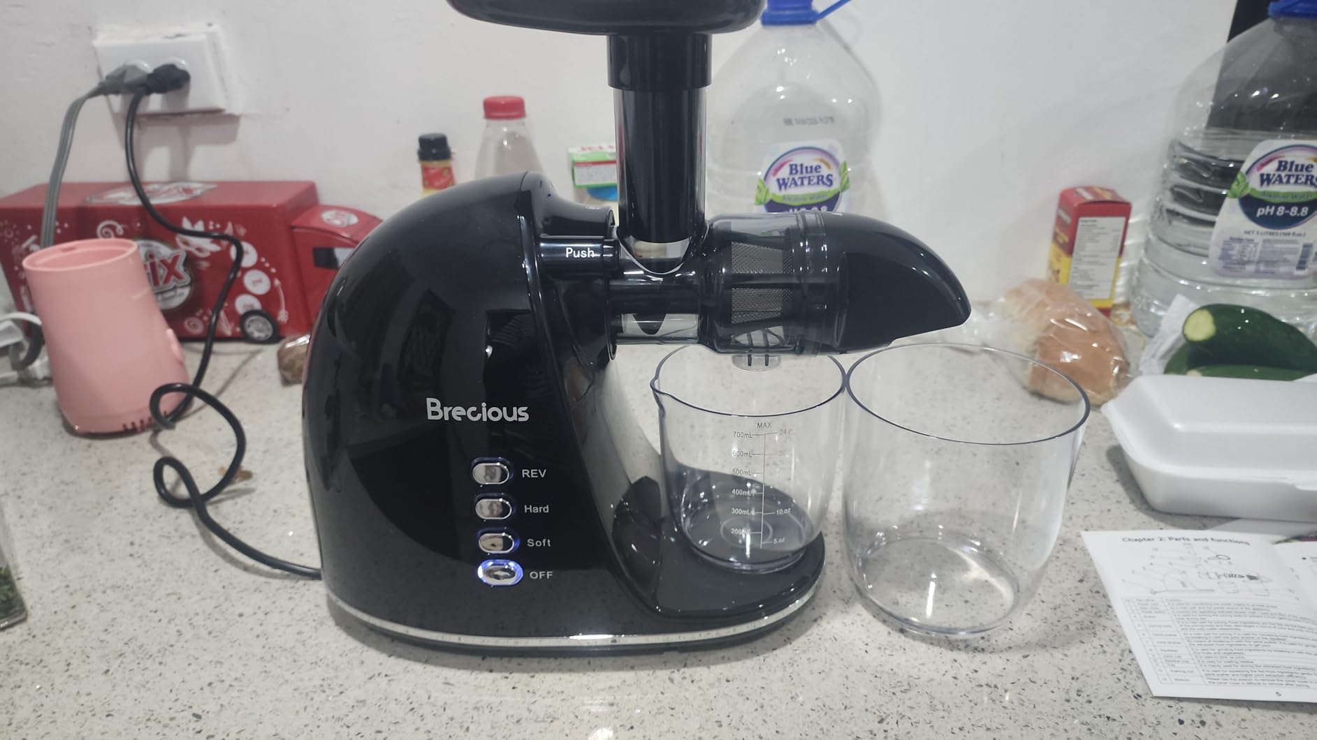 Slow Masticating Juicer,Brecious Cold Press Juicers with 2 Speed Modes & Quiet Motor,Juicers Machines Vegetable and Fruit with Reverse Function,Celery Juicer,BPA-Free,Easy to Clean (Black) customer photo 1