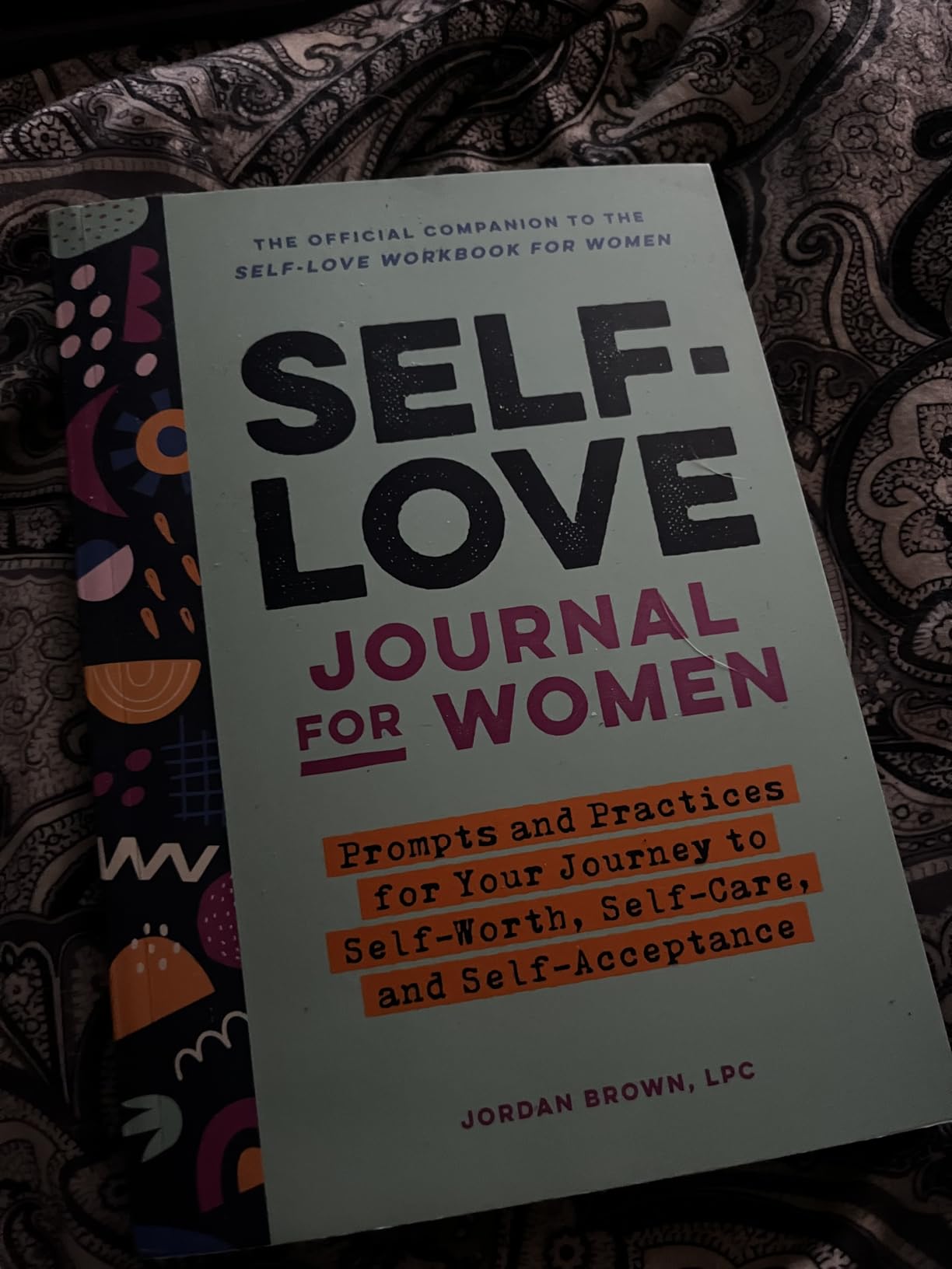 Self-Love Journal for Women: Prompts and Practices for Your Journey to Self-Worth, Self-Care, and Self-Acceptance (Self-Love for Women) customer photo 2