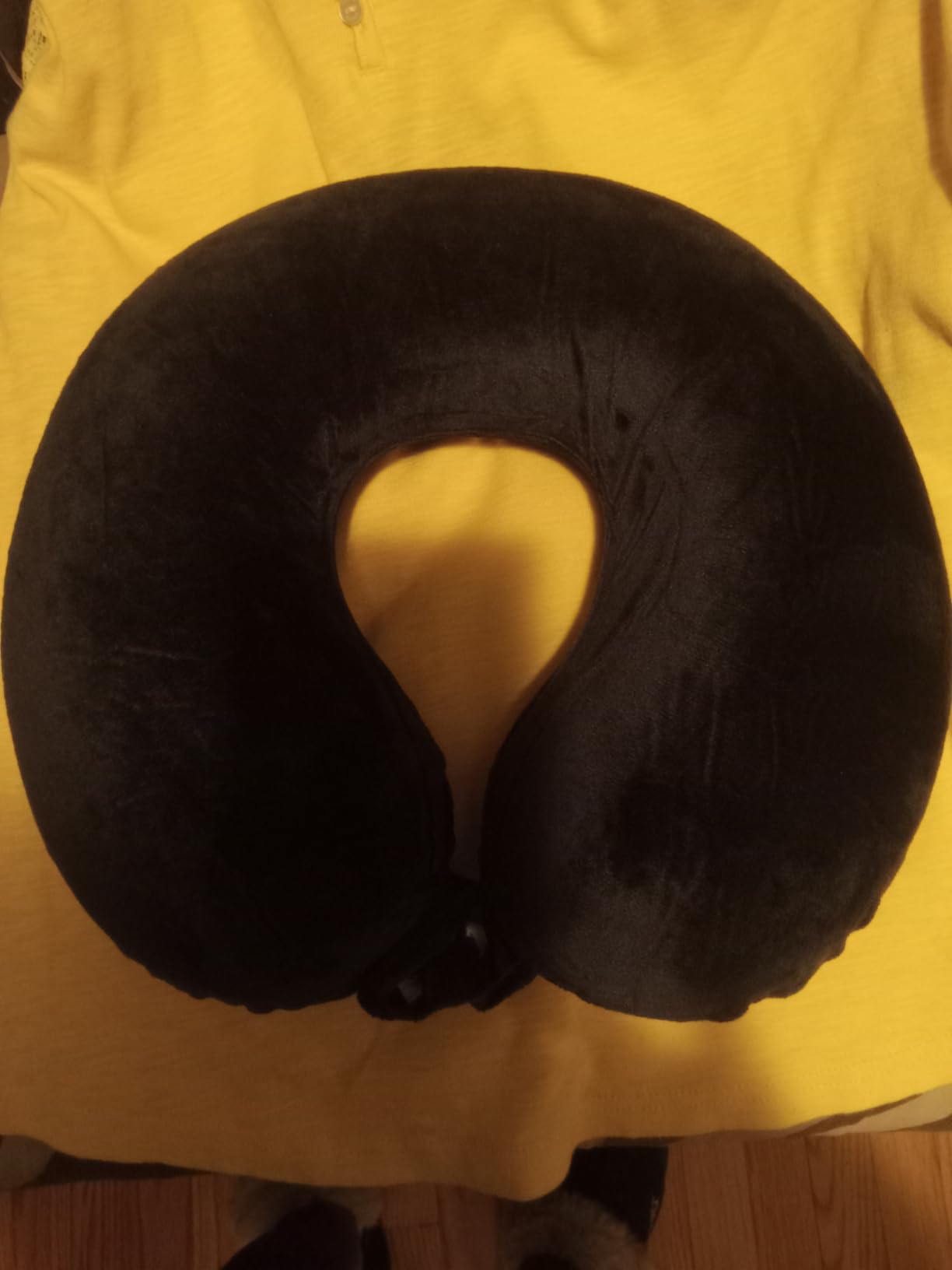 SAIREIDER Travel Pillow 100% Pure Memory Foam Travel Neck Pillow, Airplane Pillow for Traveling, Car, Home, Office, Washable Cover (Black) customer photo 2