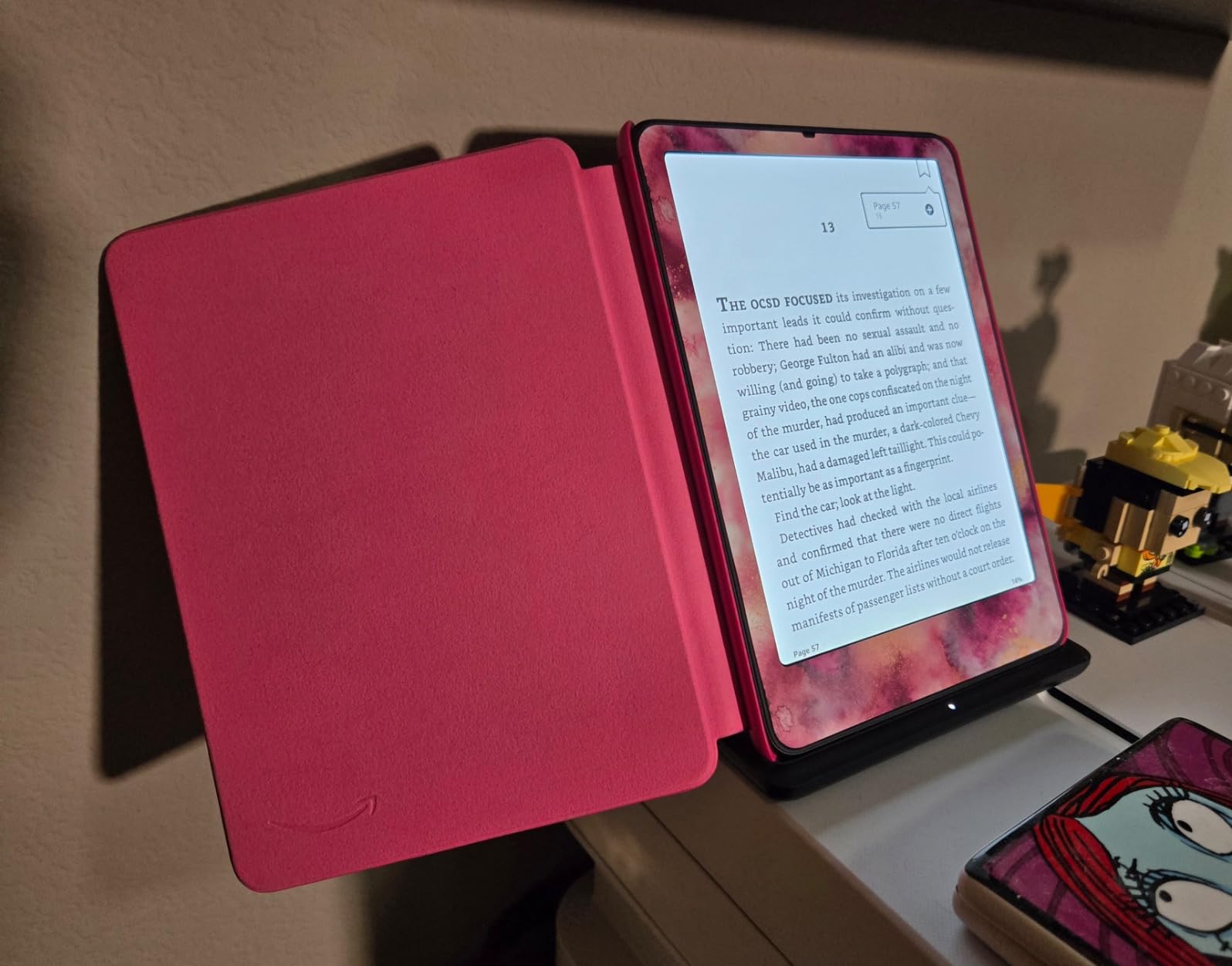 Amazon Plant-Based Leather Case - Lightweight, Protective Cover Designed with Sustainability in Mind for Kindle Paperwhite and Kindle Colorsoft customer photo 2