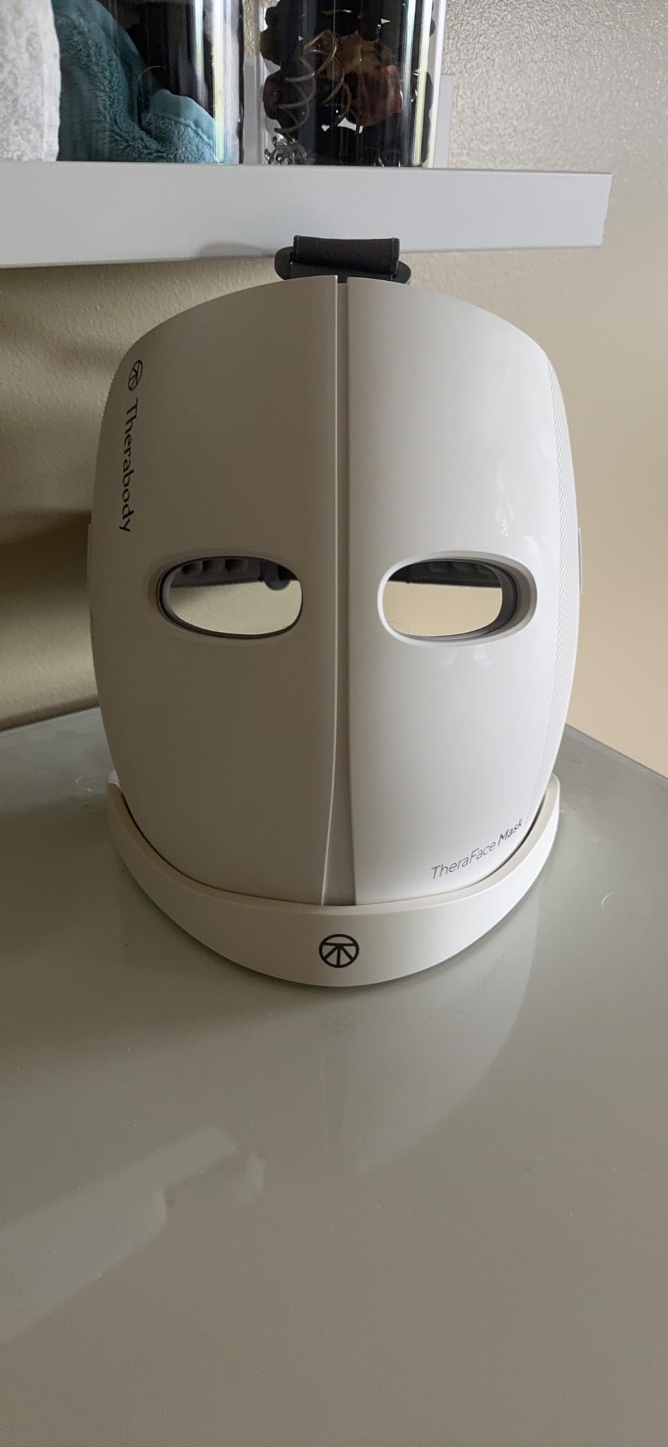 TheraFace Mask by Therabody - LED Light Therapy Skincare Face Mask with Vibrating Massage - Blue & Red Light Therapy and Facial Massager for Wrinkles, Skin Tightening & Dark Spots - FSA Eligible customer photo 2