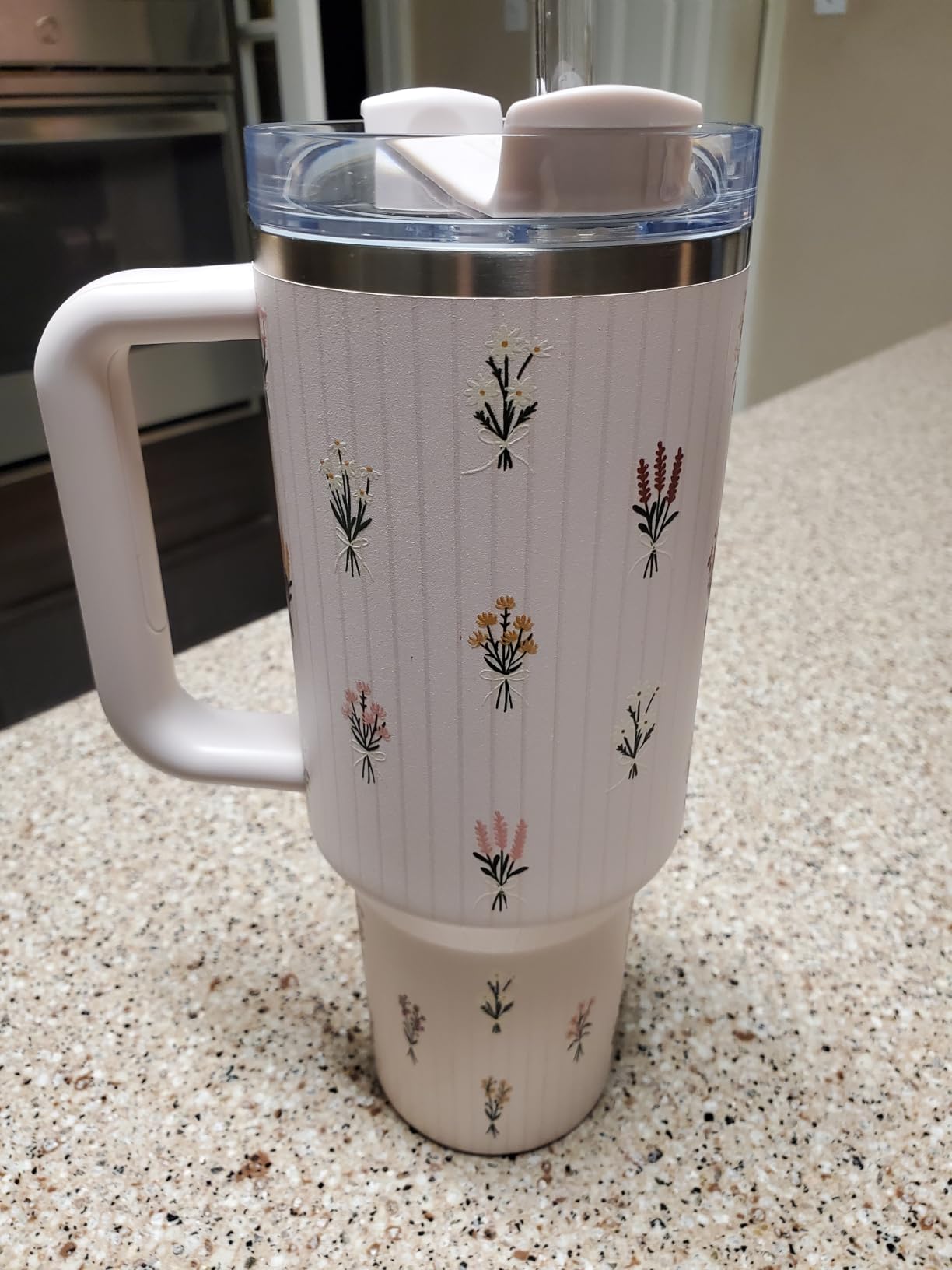 STANLEY Quencher H2.0 Tumbler with Handle and Straw 30 oz customer photo 1