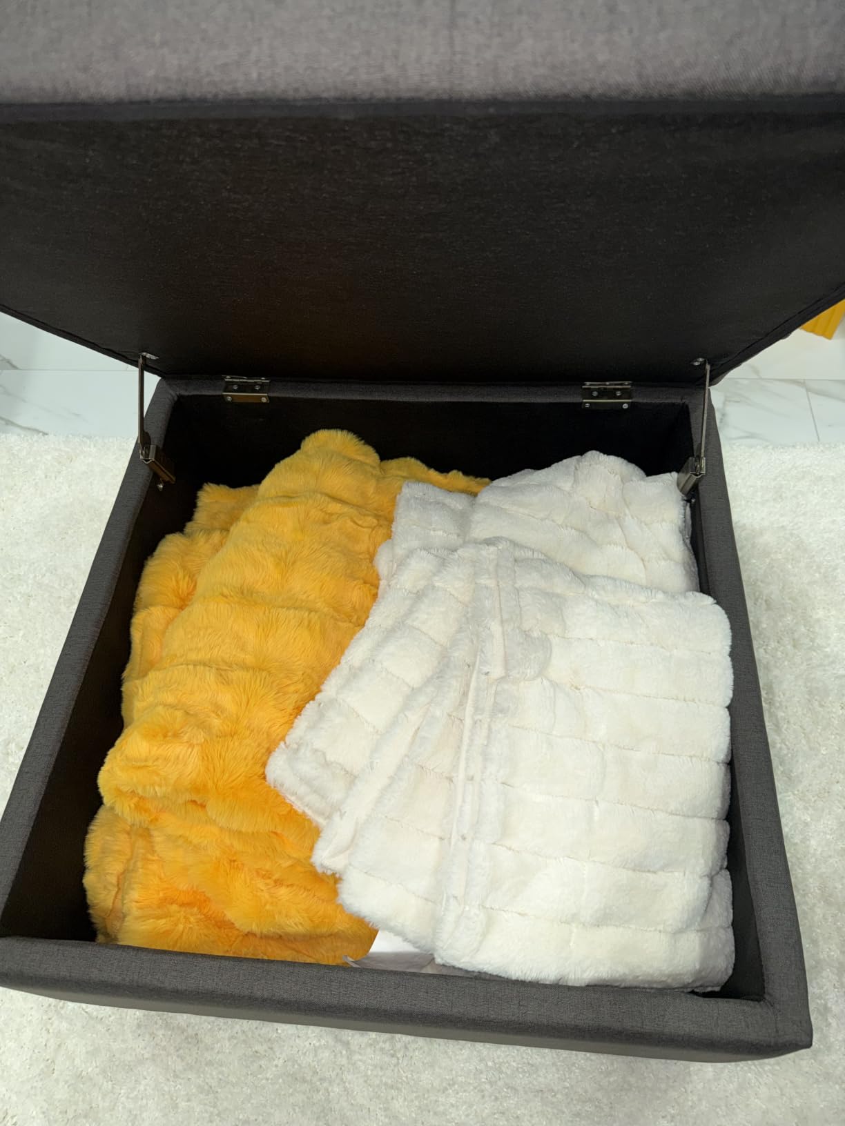 Faux Rabbit Fur Throw for Couch - Cream White Bubble Blanket 50