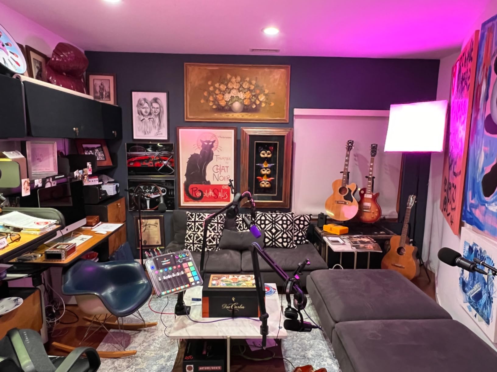 Shure MV7+ USB-C & XLR Podcast Dynamic Mic with Stand - Black customer photo 2