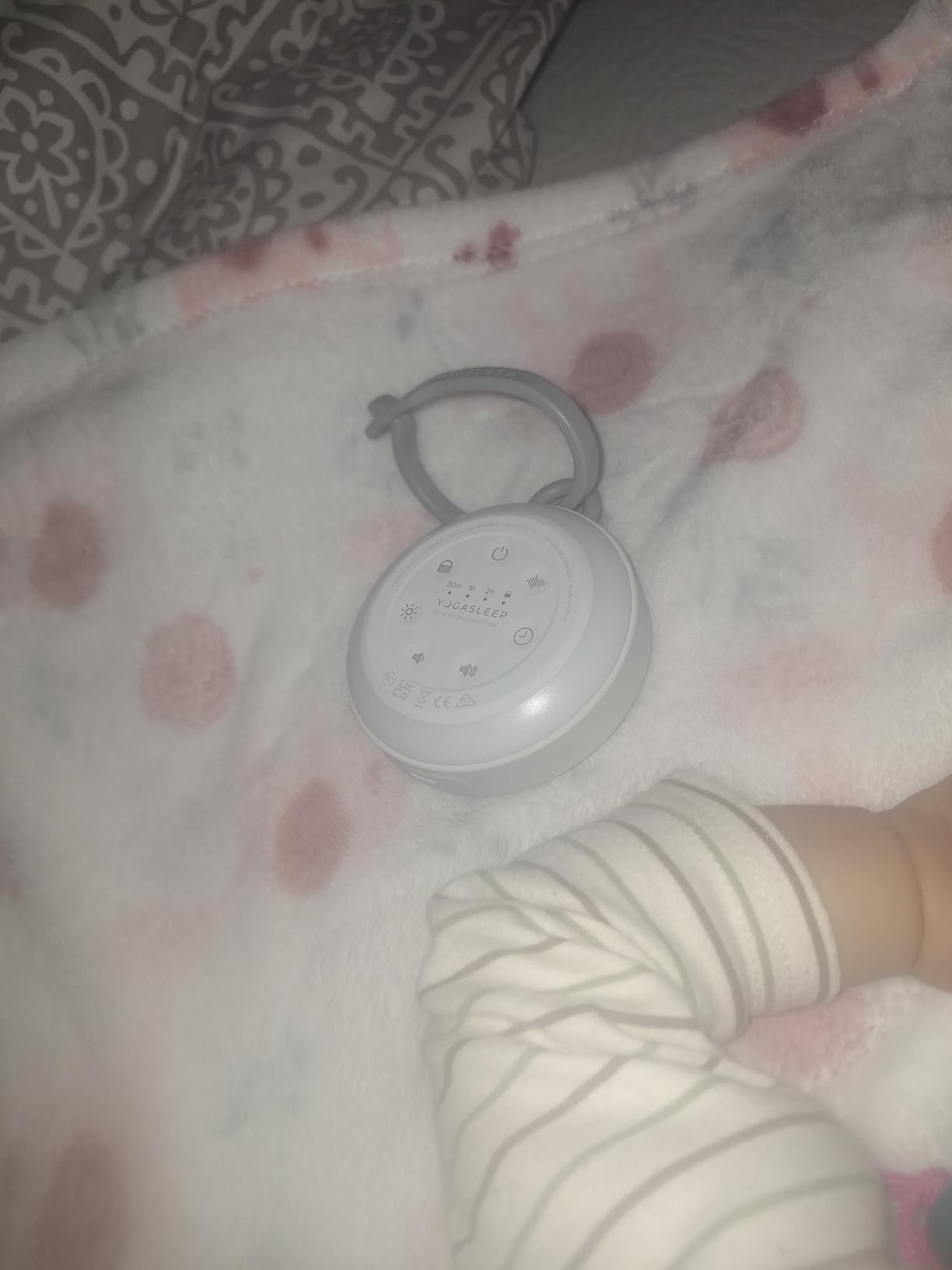 Hushh 2 Portable Sound Machine for Baby & Kids, New Reinforced Clip, Backlit Buttons, Night Light, 6 Soothing Natural Sounds, Easy to Use Timer, Volume Control, Toddler Lock, Noise Canceling customer photo 2