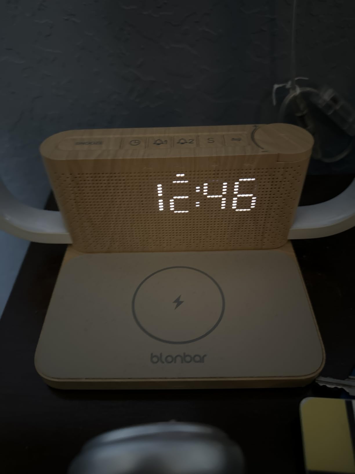 Sunrise Alarm Clock with Wireless Charging Desk Touch Lamp 3 Level Dimmable Wake-up Light Bedside Lamps for Bedroom Living Room, Sunrise Lamp with 10 Natural White Noise Sound 30/60/90 Mins countdown customer photo 1
