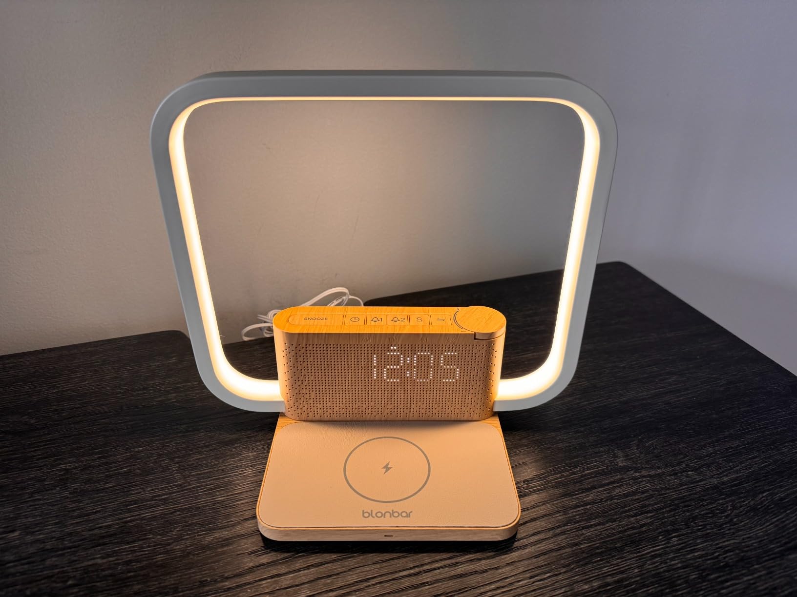 Sunrise Alarm Clock with Wireless Charging Desk Touch Lamp 3 Level Dimmable Wake-up Light Bedside Lamps for Bedroom Living Room, Sunrise Lamp with 10 Natural White Noise Sound 30/60/90 Mins countdown customer photo 2