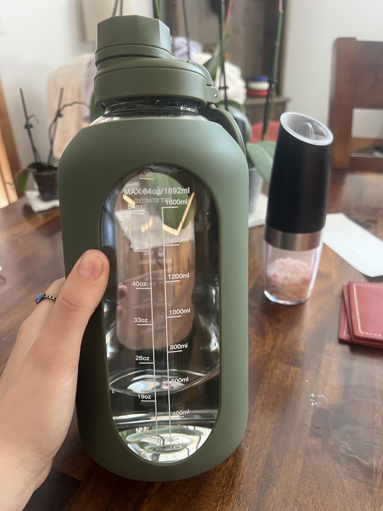CIVAGO 40 oz Glass Water Bottle with Straw, Large Motivational Water Jug | Time Marker, 2 Leakproof Lids, Wide Mouth, Water Flask Cup with Handle and Silicone Sleeve, for Gym, Sports, Juices, Black customer photo 2