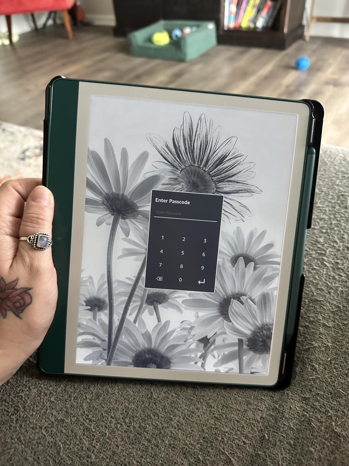Kindle Scribe (16GB) - Your notes, documents and books, all in one place. With built-in AI notebook summarization. Includes Premium Pen - Tungsten customer photo 1