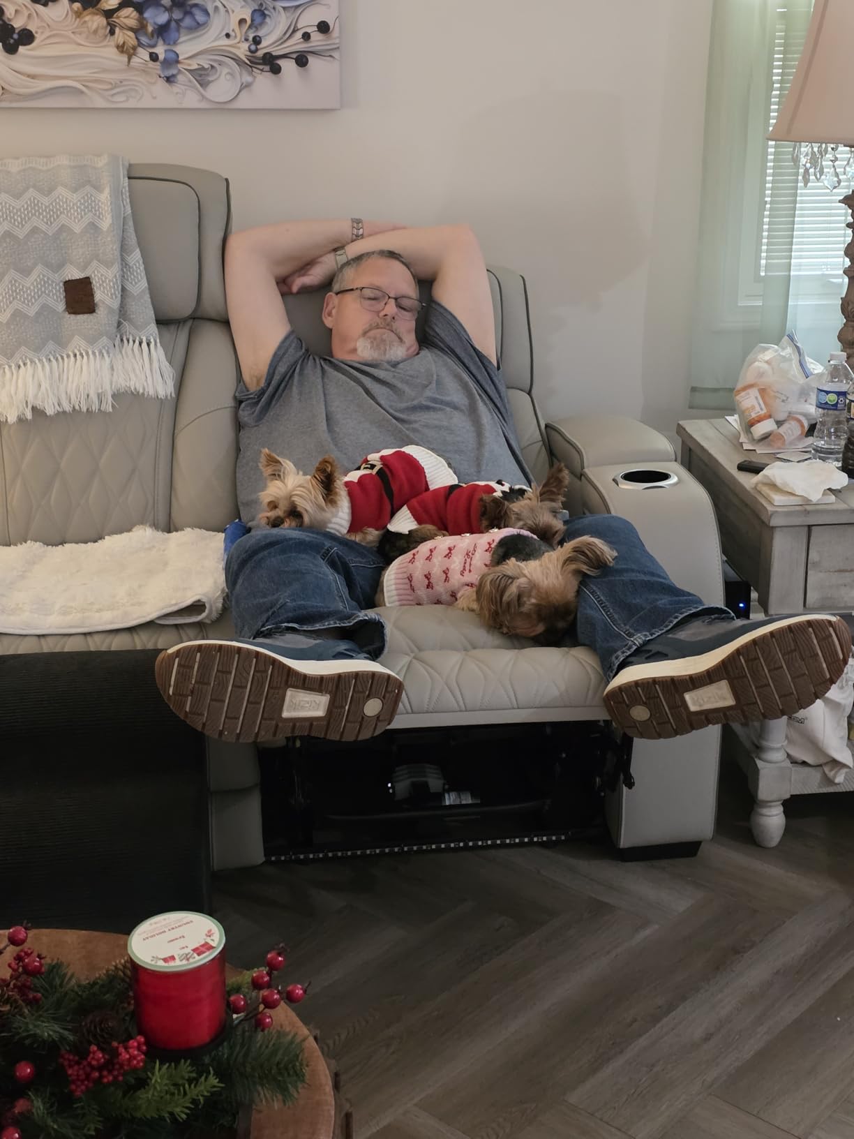 Signature Design by Ashley Boyington Contemporary Leather Match Power Recliner with Adjustable Headrest, Cup Holders, USB Port and Air Massage System, Light Gray customer photo 2