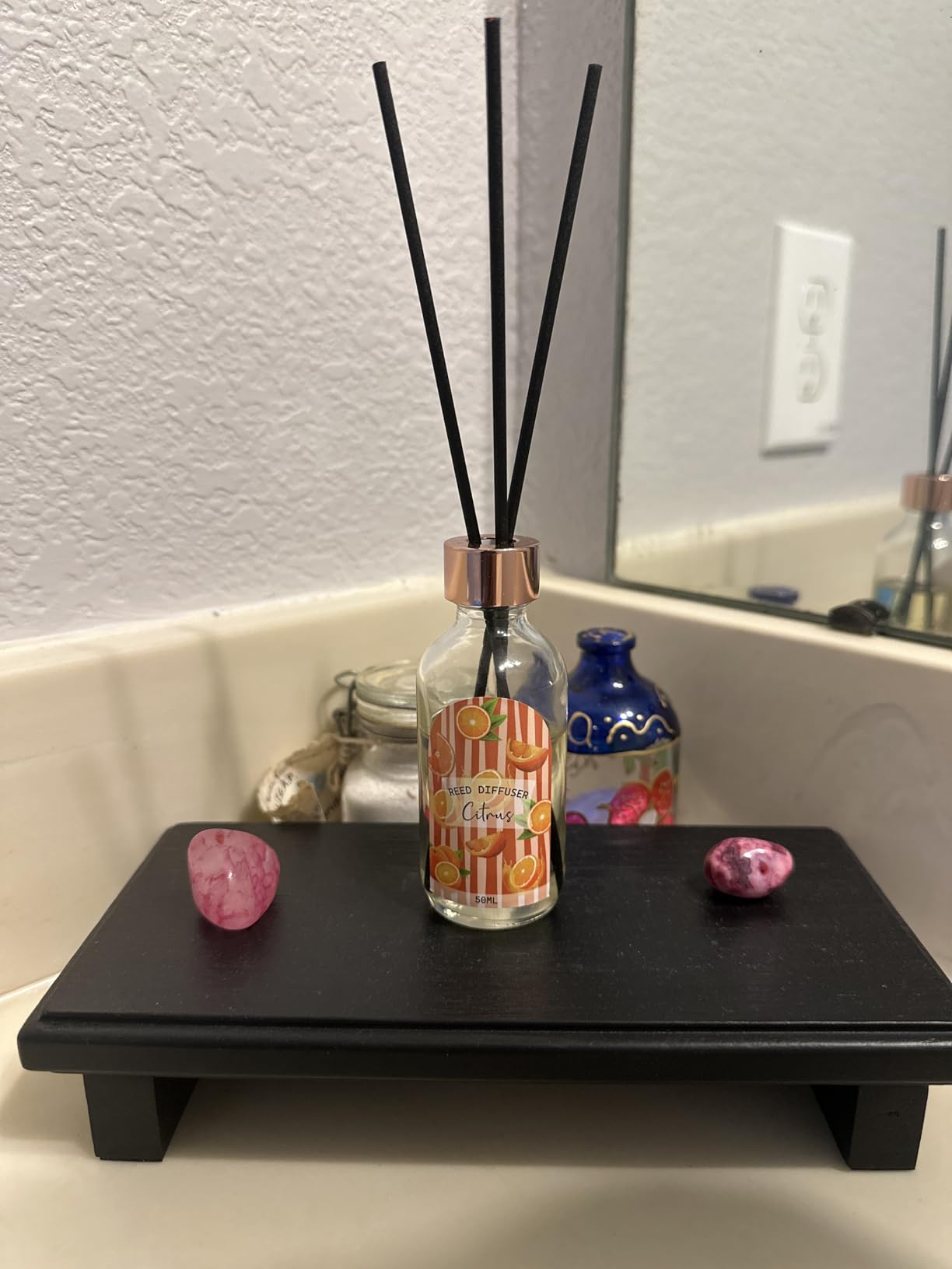 Reed Diffuser Set of 3 Pack, Linen Vanilla Citrus Scented Oil Diffuser with 15 Sticks, Reed Diffusers for Home, Bathroom Air Freshener, 1.7 Fl.oz Each, Total 5.1 Oz customer photo 1