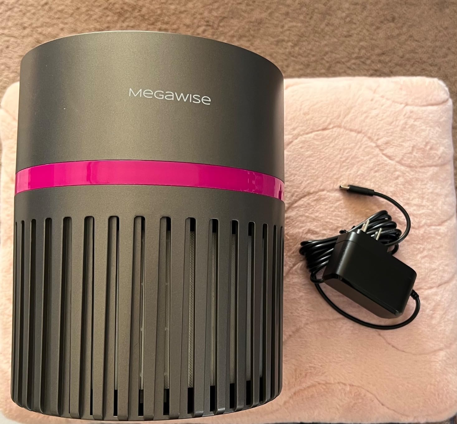 MEGAWISE H13 HEPA Air Purifier for Home, Desktop Air Cleaner with True HEPA Filter, 3-Stage Filtration, Ultra-Quiet, Compact Design for Bedroom, Office, and Small Rooms - EPI810 customer photo 2