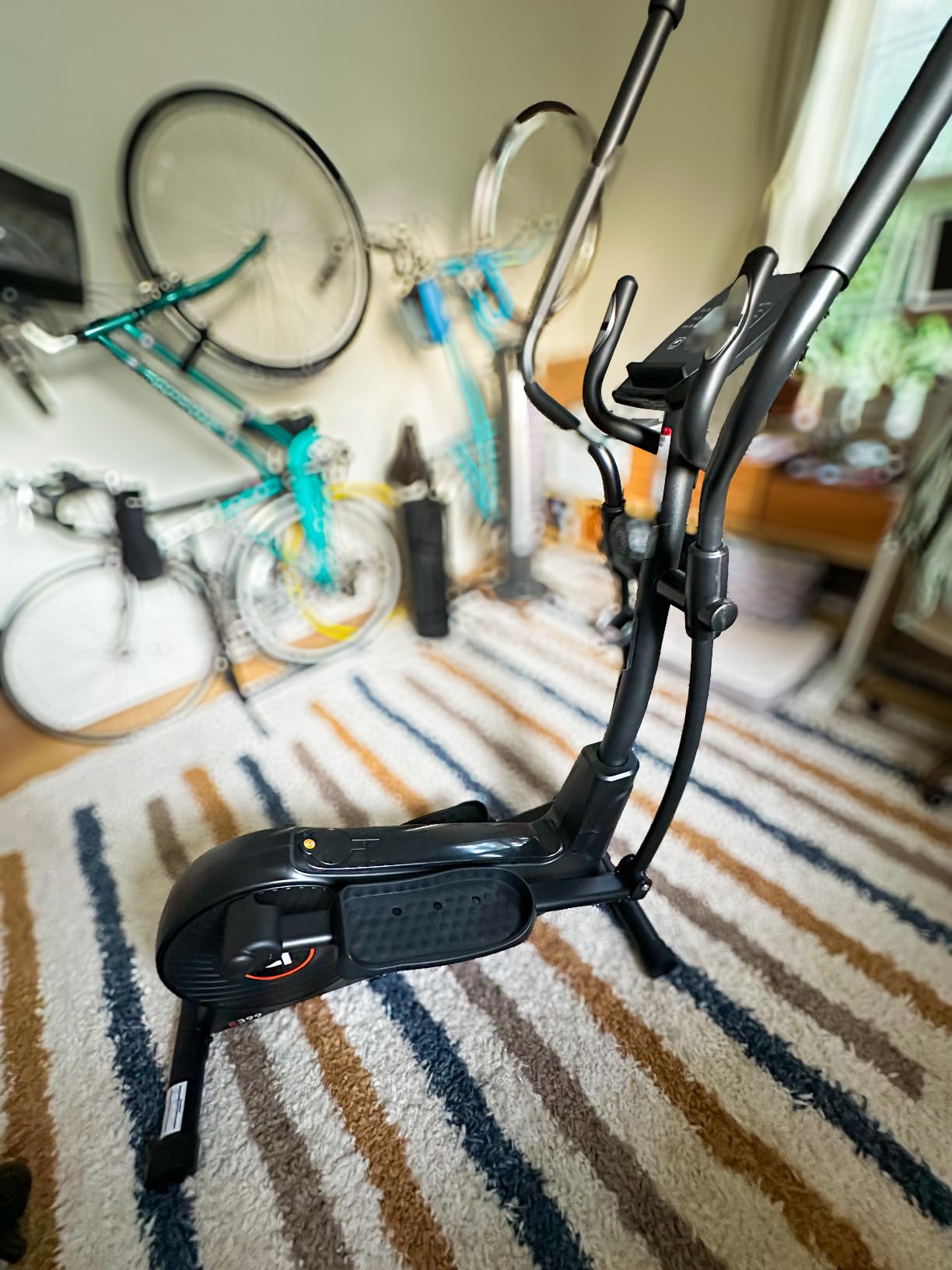 pooboo Elliptical Machine, Elliptical Exercise Machine with 16-Level Resistance & Quiet Magnetic Driving System, 15.5-17IN Stride, 350LBS Weight Capacity customer photo 1