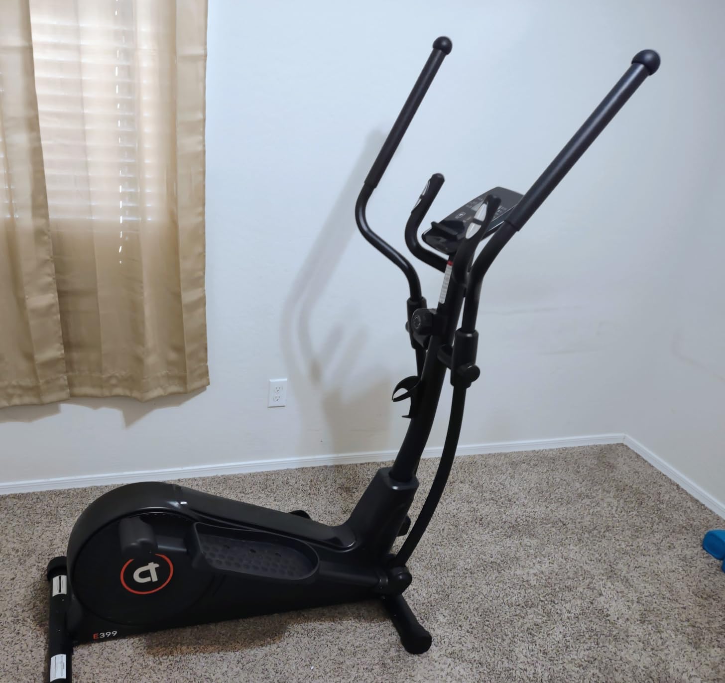 pooboo Elliptical Machine, Elliptical Exercise Machine with 16-Level Resistance & Quiet Magnetic Driving System, 15.5-17IN Stride, 350LBS Weight Capacity customer photo 2