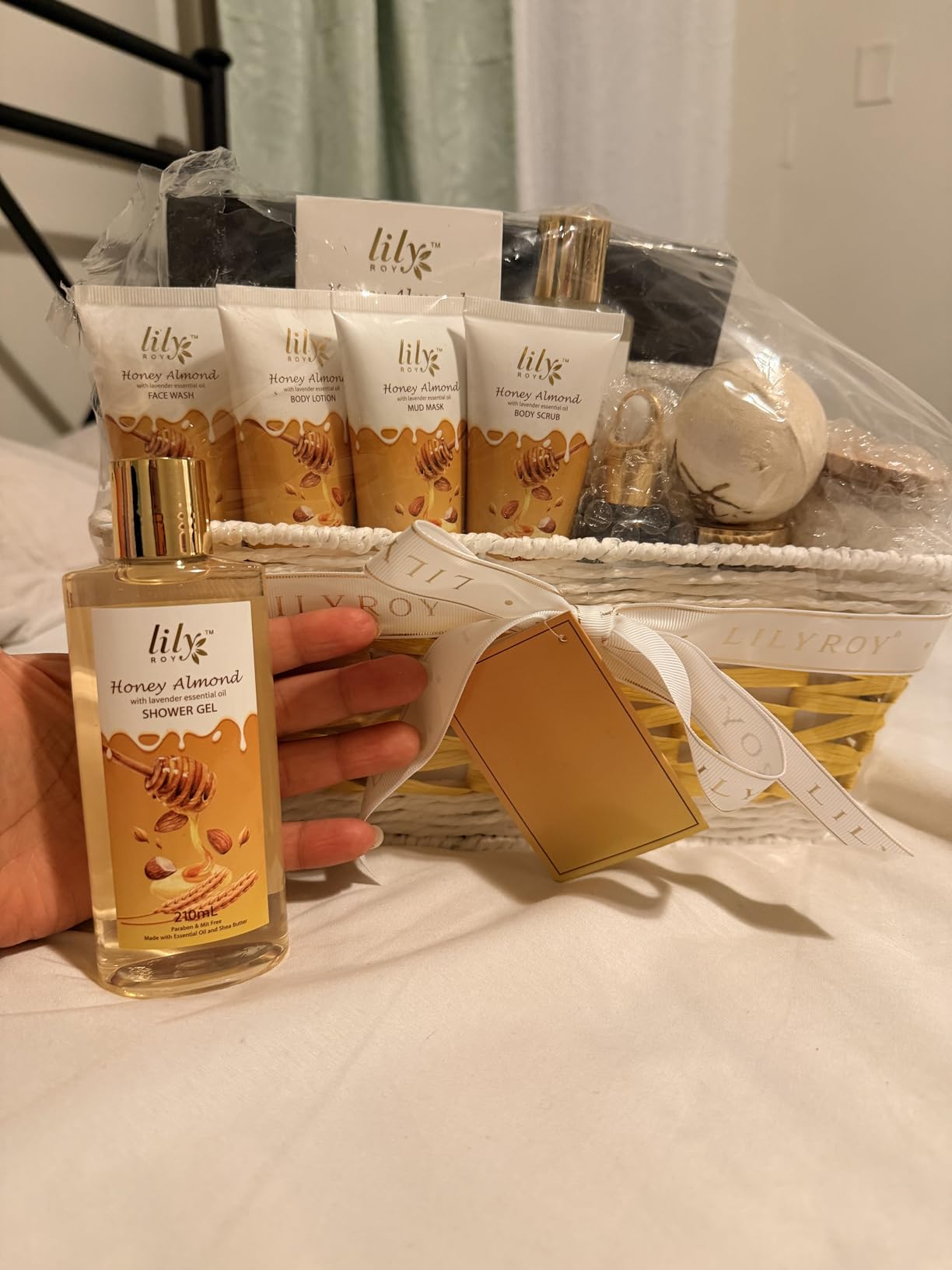 Spa Skin Care Gifts Set - 18Pcs Luxurious Spa Gift Baskets for Women & Men | Spa Kit, Spa Gifts for Mom & Dad, Christmas, Mother's Day, Valentine's, Father's Day, Birthday. Hydrating for all skin types customer photo 1