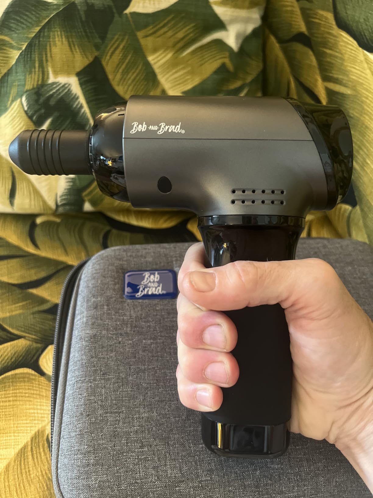 BOB AND BRAD T2 Pro Massage Gun with Heat and Cold, Deep Tissue Percussion Massager Gun for Pain Relief, Muscle Massager, Electric Back Massagers for Professional Athletes Runner customer photo 1
