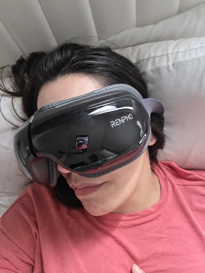 RENPHO Eyeris 3 Eye Massager with Heat and Cooling, Massaging Eye Mask | Voice Control, Vibration & Compression Massager for Dry Eyes & Head Tension, FSA Eligible HSA, Gifts for Women & Men customer photo 1