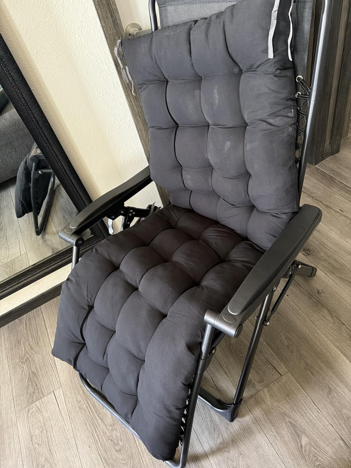 Suteck Oversized Zero Gravity Chair, 500LBS 33In XXL Outdoor Recliner Chairs with Removable Cushion & Headrest, Camping Lounge Chair with Upgraded Lock & Footrest, Reclining Patio Chairs for Indoor Outdoor customer photo 2