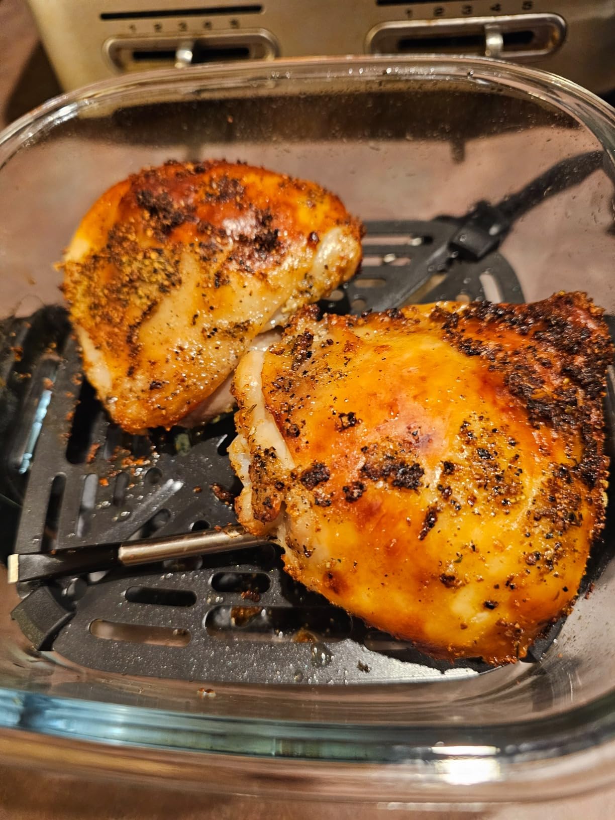 Ninja Crispi Glass Air Fryer, 4-in-1, Green, FN101SG | Max crisp, bake, air fry, recrisp, 450F max, 4 Qt and 6 Cup containers, PFAS-free glass customer photo 2