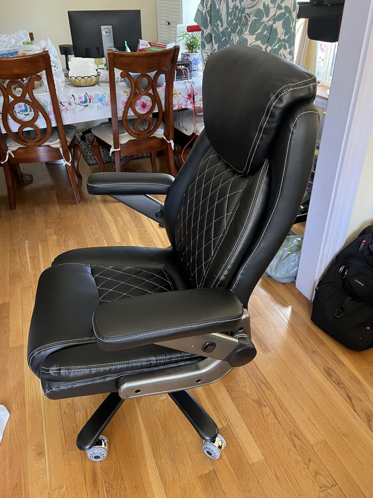 600LBS Large Heavy Duty Office Chair with 5D Flip Arms, Comfy Big and Tall Executive Office Desk Chair with Pocket Spring Cushion, High Back Computer Chair with Lumbar Support, Dual Rubber Wheel customer photo 2