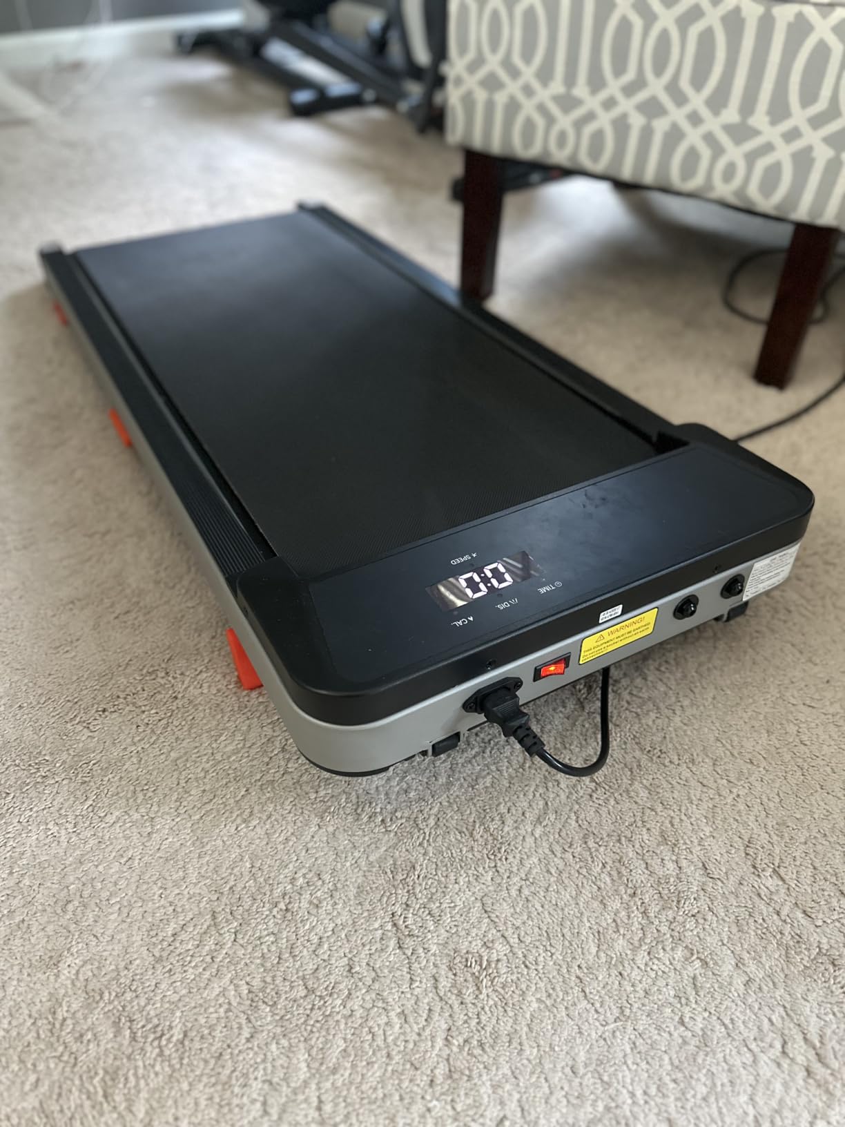 TREAFLOW Walking Pad,Treadmill with Incline for Home Office, 2.5HP Portable Under Desk Treadmill with 265 Lbs Capacity,Remote Control, Led Display customer photo 1