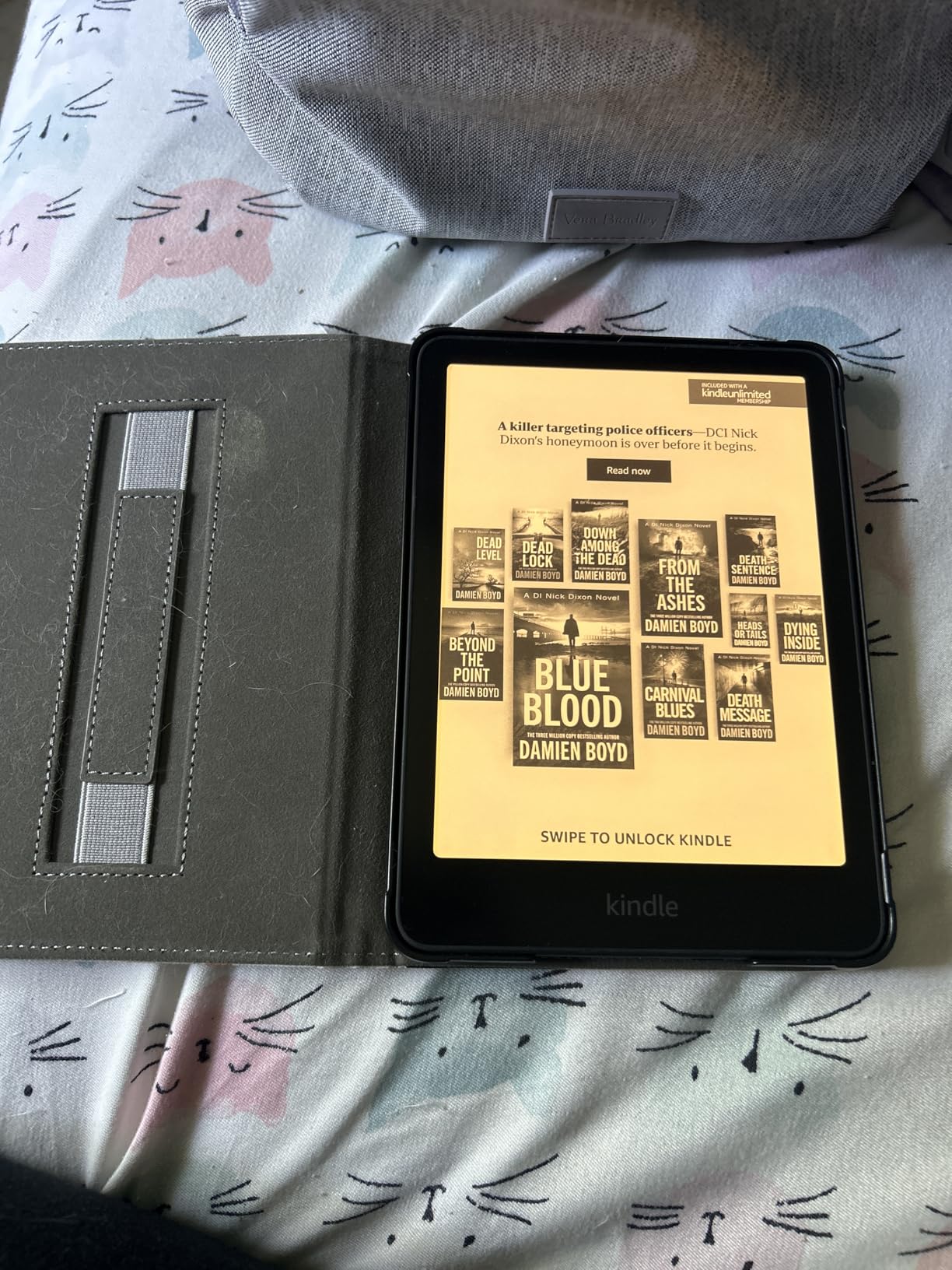 kwmobile Case Compatible with Amazon Kindle Paperwhite (2024)/Colorsoft Case - PU Cover w/Strap - Travel Black/Multicolor customer photo 2