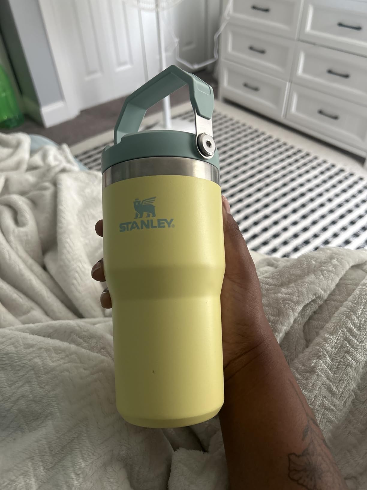 Stanley IceFlow 2.0 Flip Straw Tumbler, 30 oz, Dried Pine customer photo 1