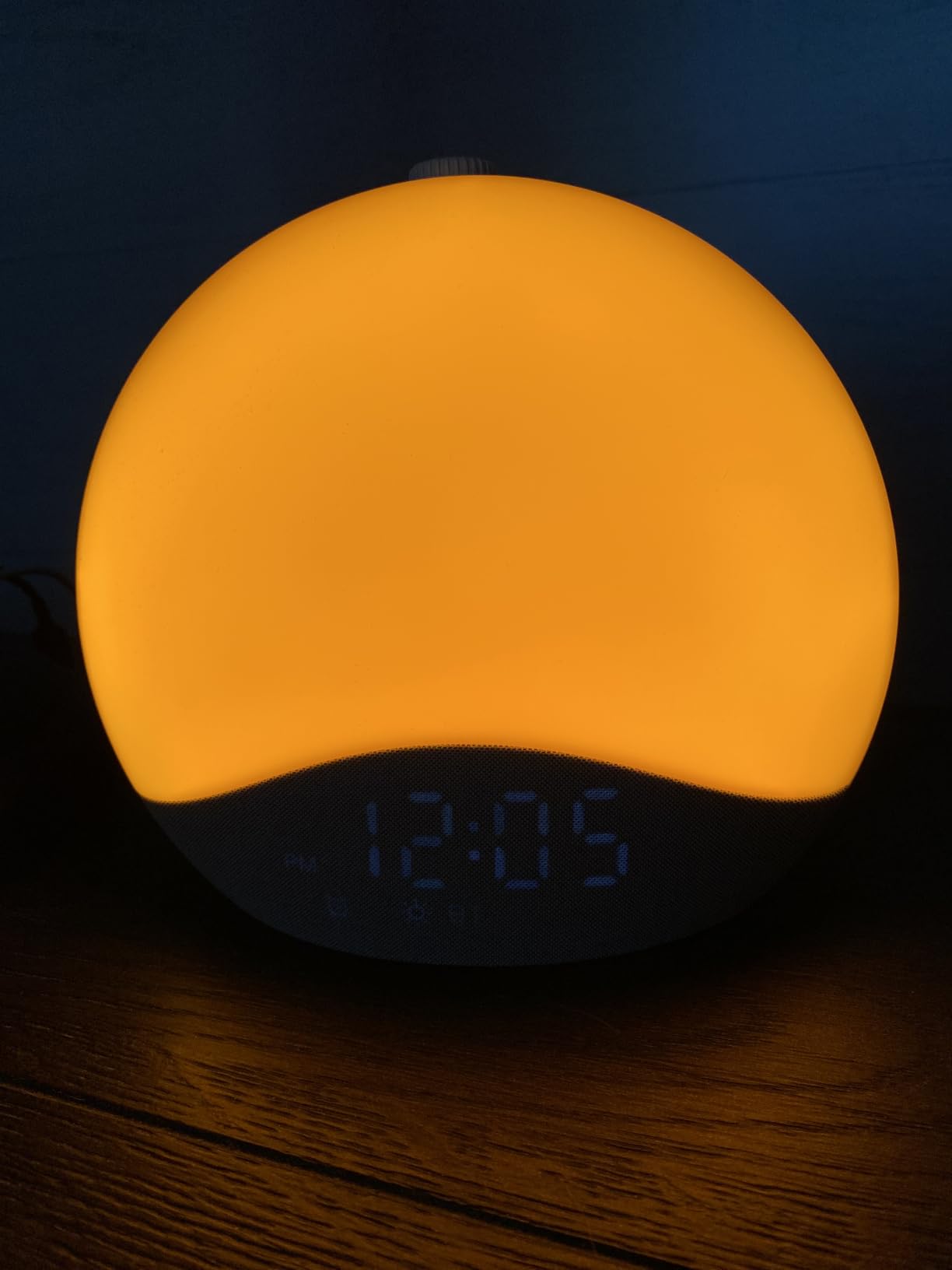 ecozy Sunrise Alarm Clock, White Noise Sound Machine, Alarm Clock for Bedrooms, 26 Soothing Sounds, 17 Night Lights, Bluetooth Speaker, Sunrise Wake-Up Light for Heavy Sleepers, Adults, Kids customer photo 2