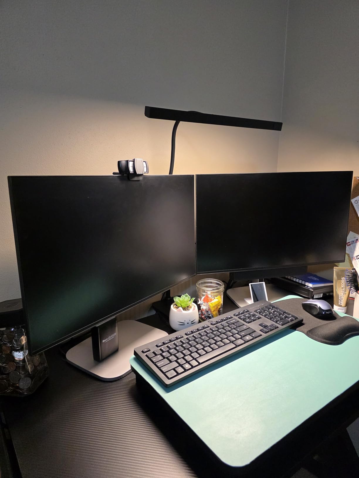 SUPERDANNY LED Desk Lamp for Home Office, Eye-Caring Desk Light with Base | Black, 12W Touch Control 3 Colors Dimmable Brightness, 360° Gooseneck, USB Adapter customer photo 2