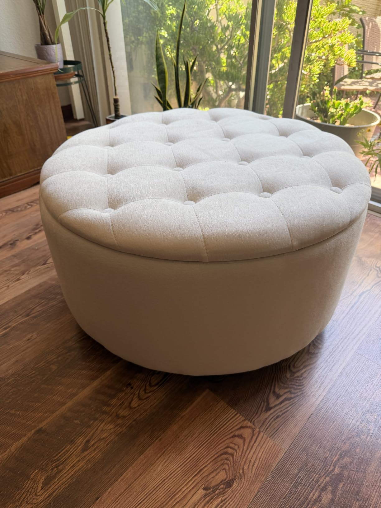 30 Inch Round Storage Ottoman,Modern Tufted Ottomans,Circular Coffee Table with Removable Top,Upholstered Large Ottoman with Storage Footrest Stool for Bedroom Living Room (Grey) customer photo 1