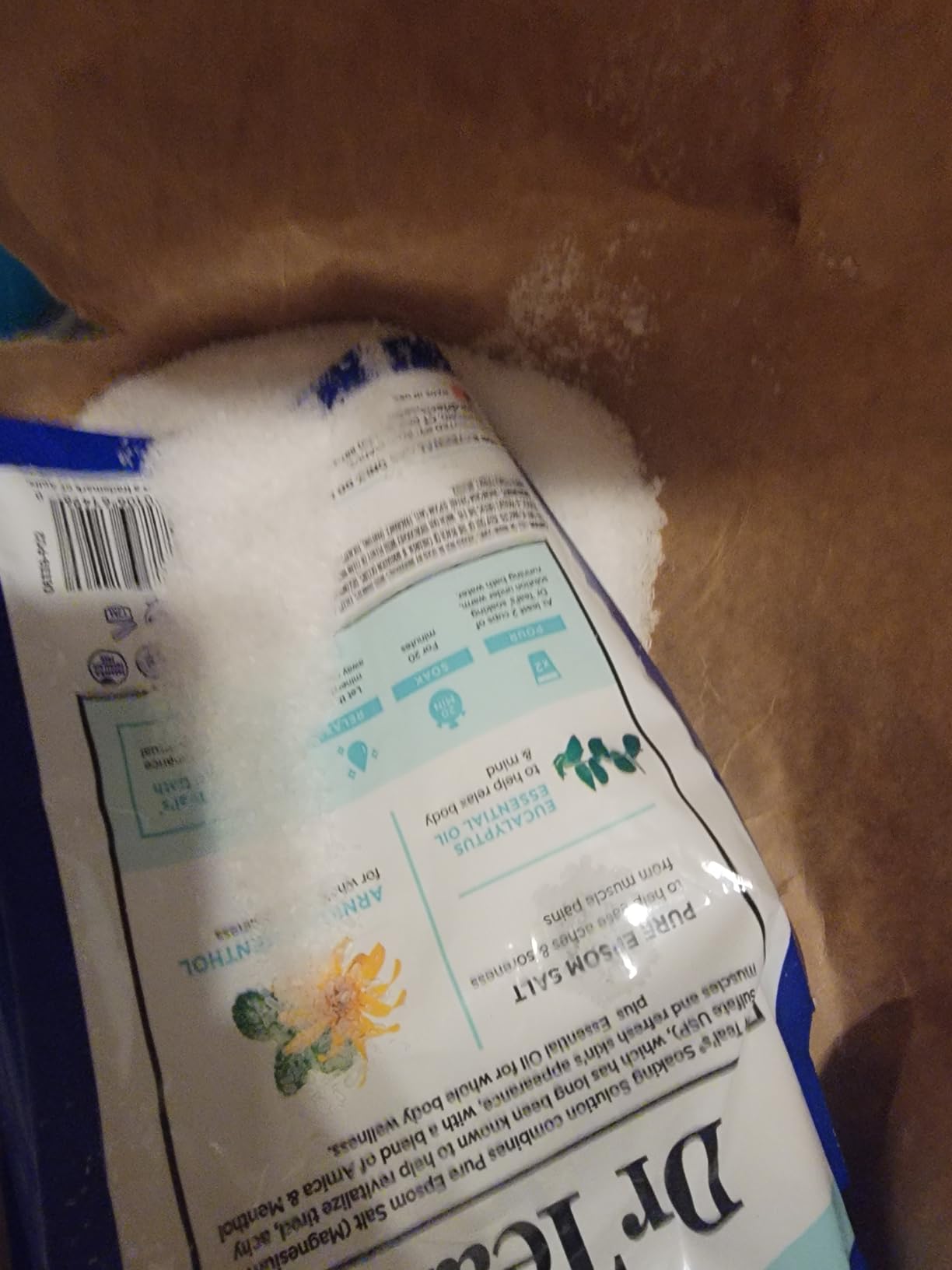 Dr Teal's Arnica Body Relief Epsom Salt Magnesium Soak with Menthol & Essential Oils, Muscle Recovery, 3 lbs customer photo 2