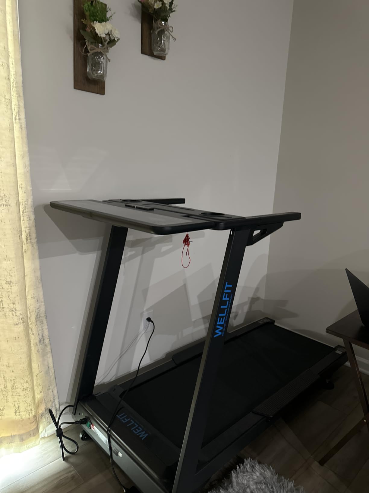 Auto Incline Treadmill, 15% Incline Heavy Duty Treadmill for Home | 4.5HP, 10 MPH, 500 lbs Capacity, 20