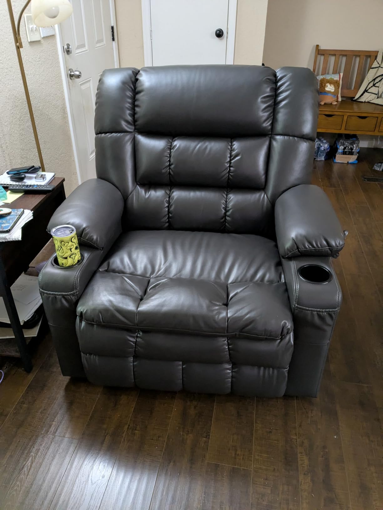 MCombo Large Dual Motor Power Lift Recliner Chair for Elderly, Zero Gravity Lift Chair with Heat and Massage, Infinite Position Lay Flat Recliner, USB Ports, Faux Leather 7896 (Dark Brown, Large) customer photo 2