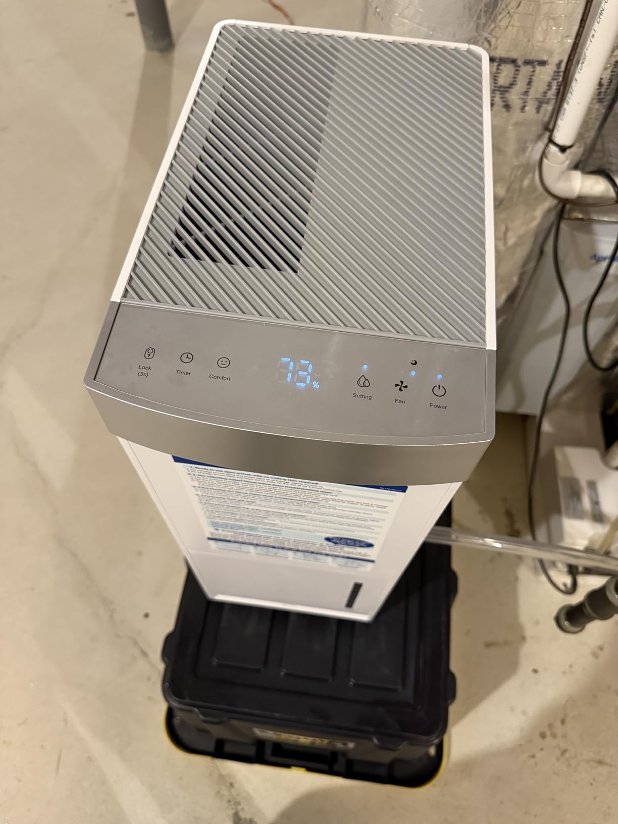 AEOCKY 4500 Sq.Ft 74 Pint/D Energy Star Version 6.0 Dehumidifier, Smart Compressor Dehumidifier with Drain Hose, Intelligent Humidistat,for Basement,Bedroom,Home,Bathroom customer photo 1