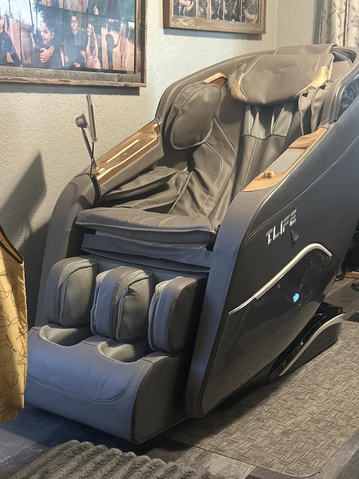TLIFE Massage Chair Full Body, 160°Zero Gravity Recliner with Body Scan, 50