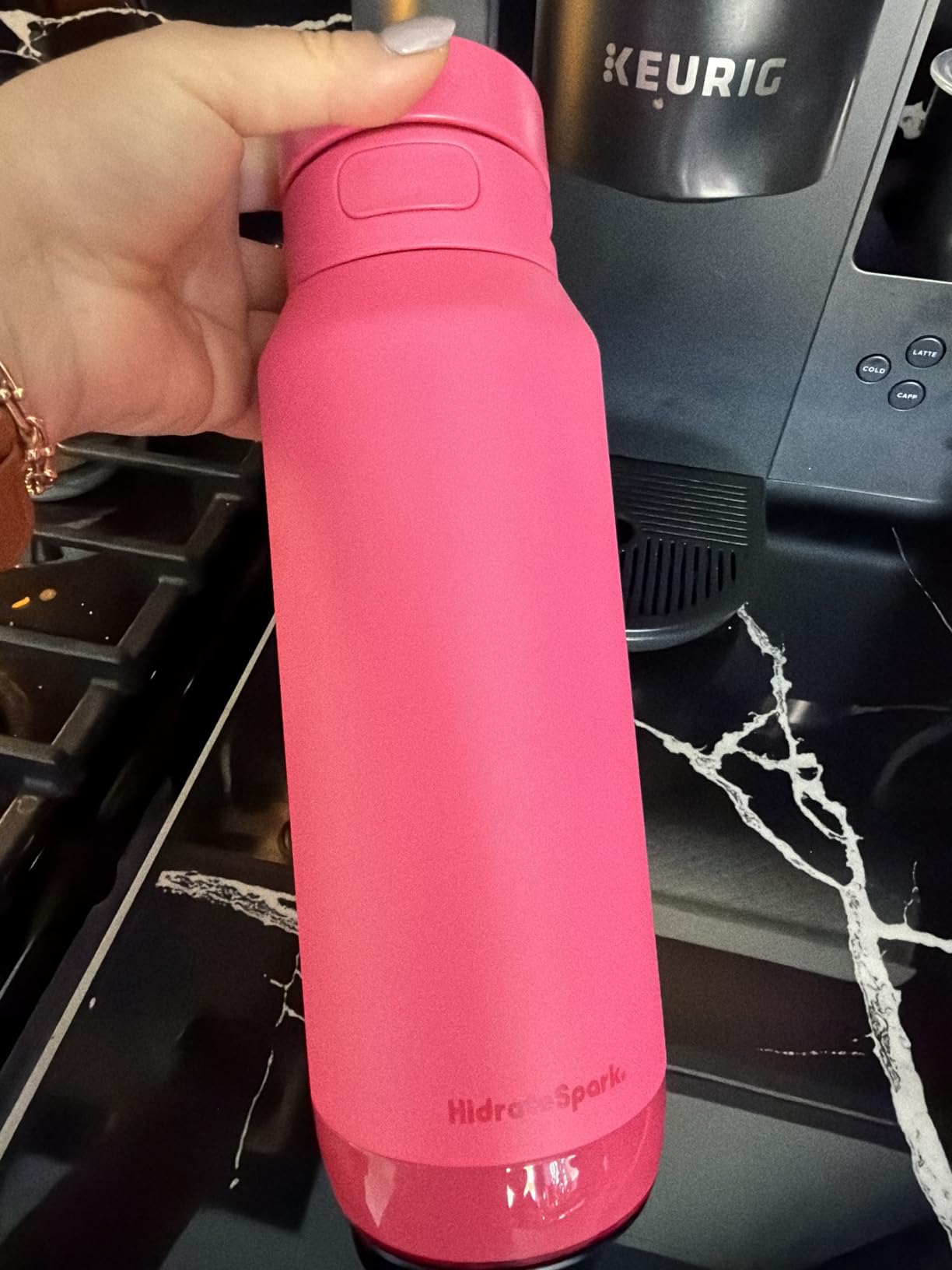 HidrateSpark PRO 2 21 oz Chug - Smart Hydration Bottle with Clinically Accurate Water Tracking & Extended Battery Life - Syncs with Apple Health, Fitbit, Smart Rings & Watches - Black customer photo 2
