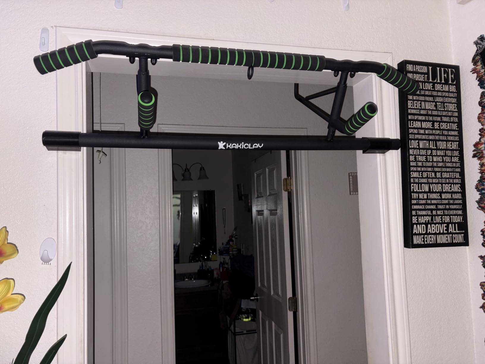 KAKICLAY New Upgrade Pull Up Bar for Doorway - Foldable Design & Space-Saving, Upto 440 Lbs Capacity, No Screwing or Slipping - USA Original Patent customer photo 1