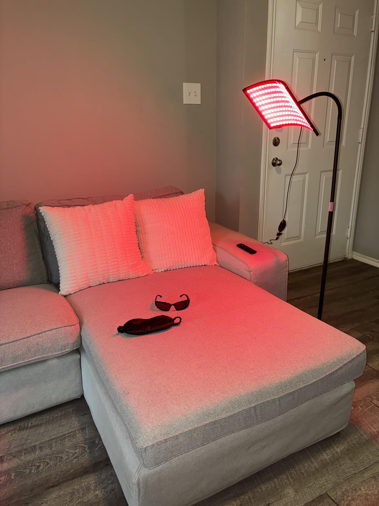 Red Light Therapy for Body Face Infrared Light Therapy for Body with 660nm & 850nm Near Infrared LED Red Light Therapy Large Panel at Home Protective Glasses for Home Use, Gift for Women Girl customer photo 2