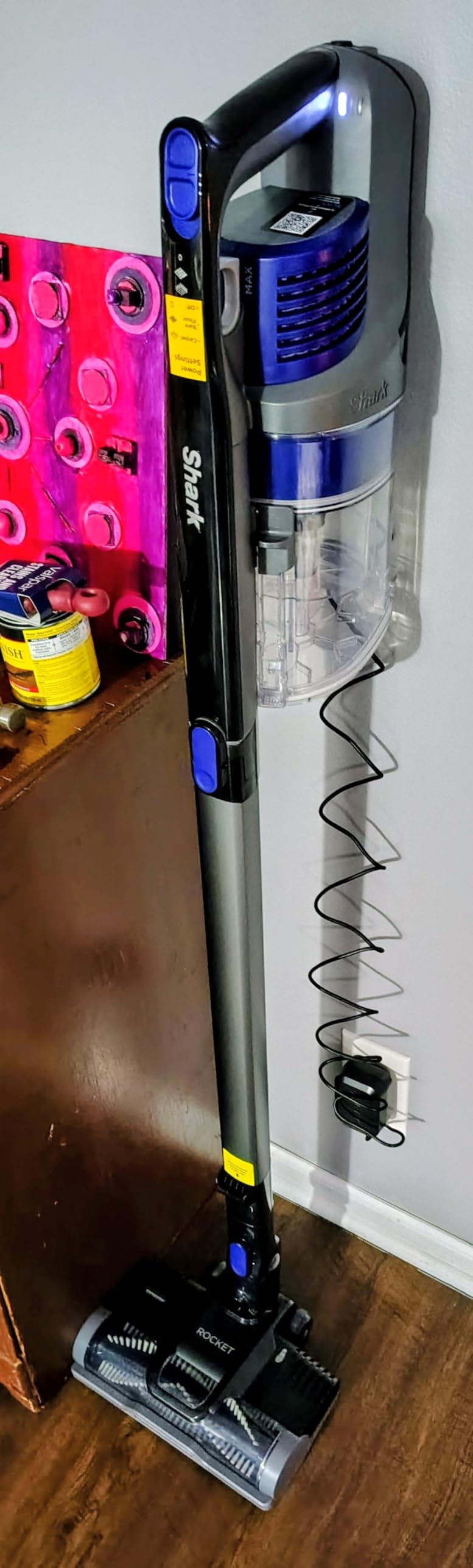 Shark Pet Cordless Stick Vacuum, Ice Blue, IX141AMZ customer photo 1