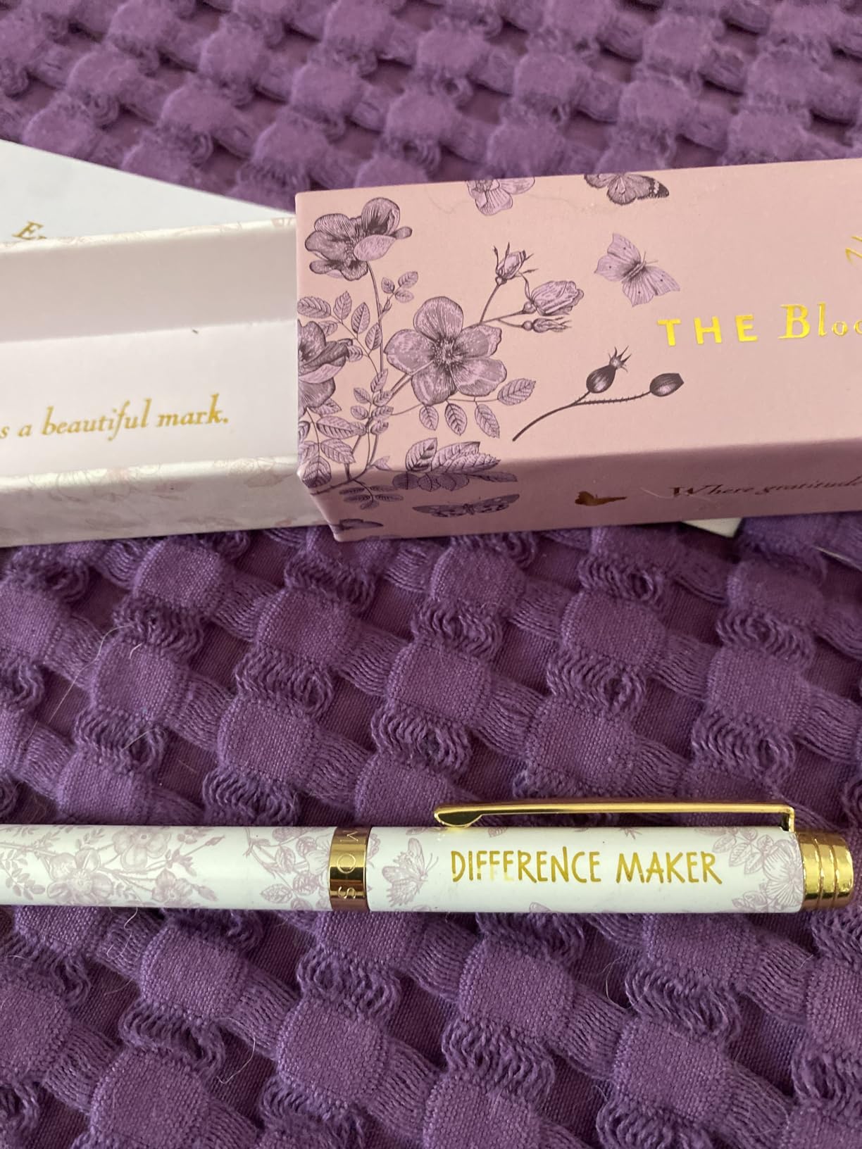 MESMOS High End Luxury Inspirational Gifts for Women, Congratulations Gifts for Women, German-Ink & 1mm Swiss-Tip Fancy Pens, Pretty Pen, Motivational Pens for Boss Lady & Managers customer photo 1
