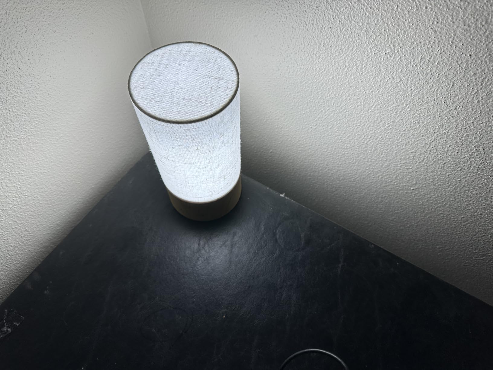 Caromolly Light Therapy Lamp, Happy Lamp 10,000 LUX UV Free with 3 Color Temperature & 5 Brightness Level, Full Spectrum Light Wood Base Round Flaxen Fabric Shade for Home, Office customer photo 2