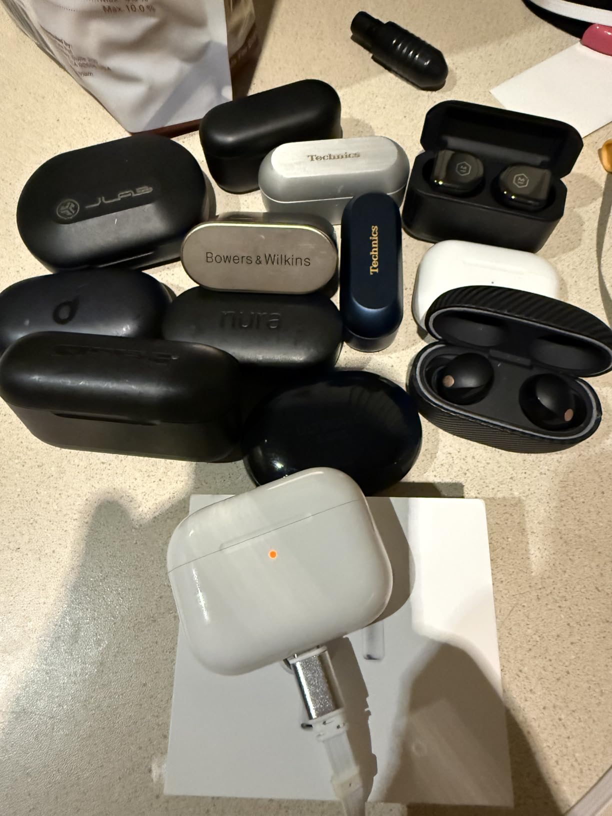 AirPods Pro 3 Wireless Earbuds, Active Noise Cancellation, Live Translation, Heart Rate Sensing, Hearing Aid Feature, Bluetooth Headphones, Spatial Audio, High-Fidelity Sound, USB-C Charging customer photo 2