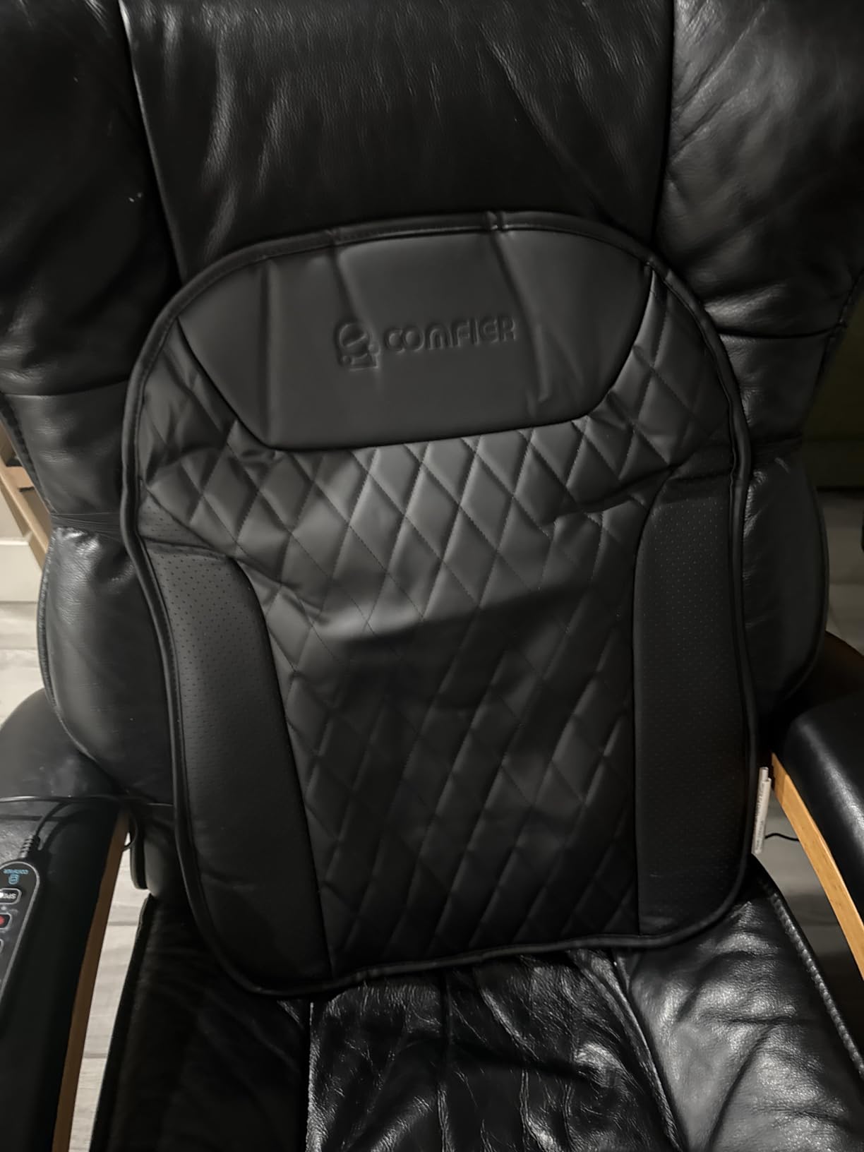 COMFIER Ultra-Slim Shiatsu Back Massager with Heat,Upper & Lower Back Massager, 4D Deep Tissue Chair Massager for Office,Heated Massage Chair,Up-Down Moving 20 Nodes customer photo 1