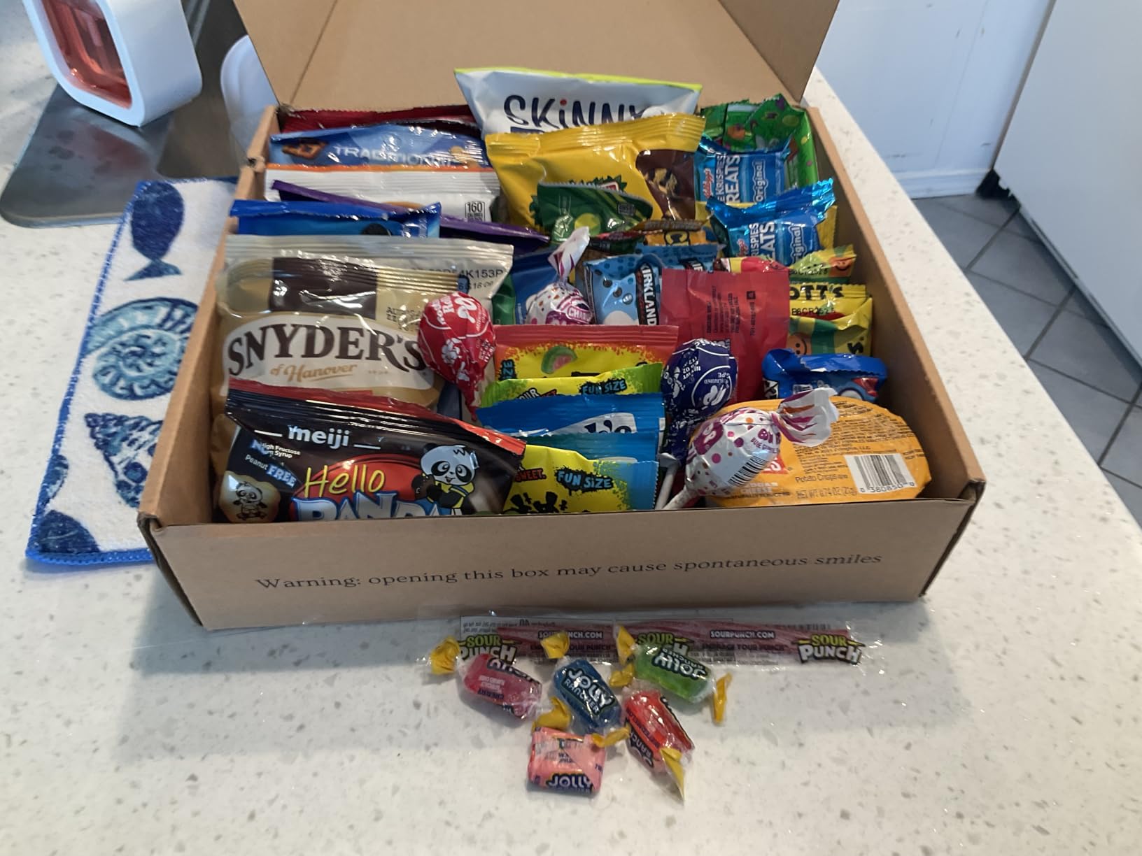 Snacks Variety Pack Gift Basket (45 Count) Snack Box Care Package with Chips Cookies Candy Treats for Adults Men Women Kids Teens College Students School Office Military Birthday Gifts by Jolly Good customer photo 2