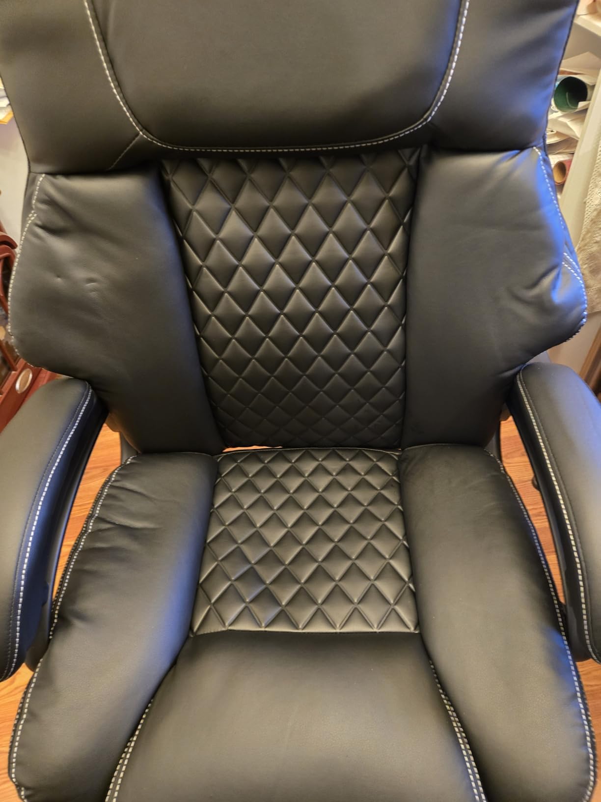 650lbs Large Big and Tall Office Chair for Heavy People with Adjustment Lumbar Support, Comfy Padded Heavy Duty Leather Executive Office Chair with Quiet Rubber for Adults 8 Hours Daily Work customer photo 2