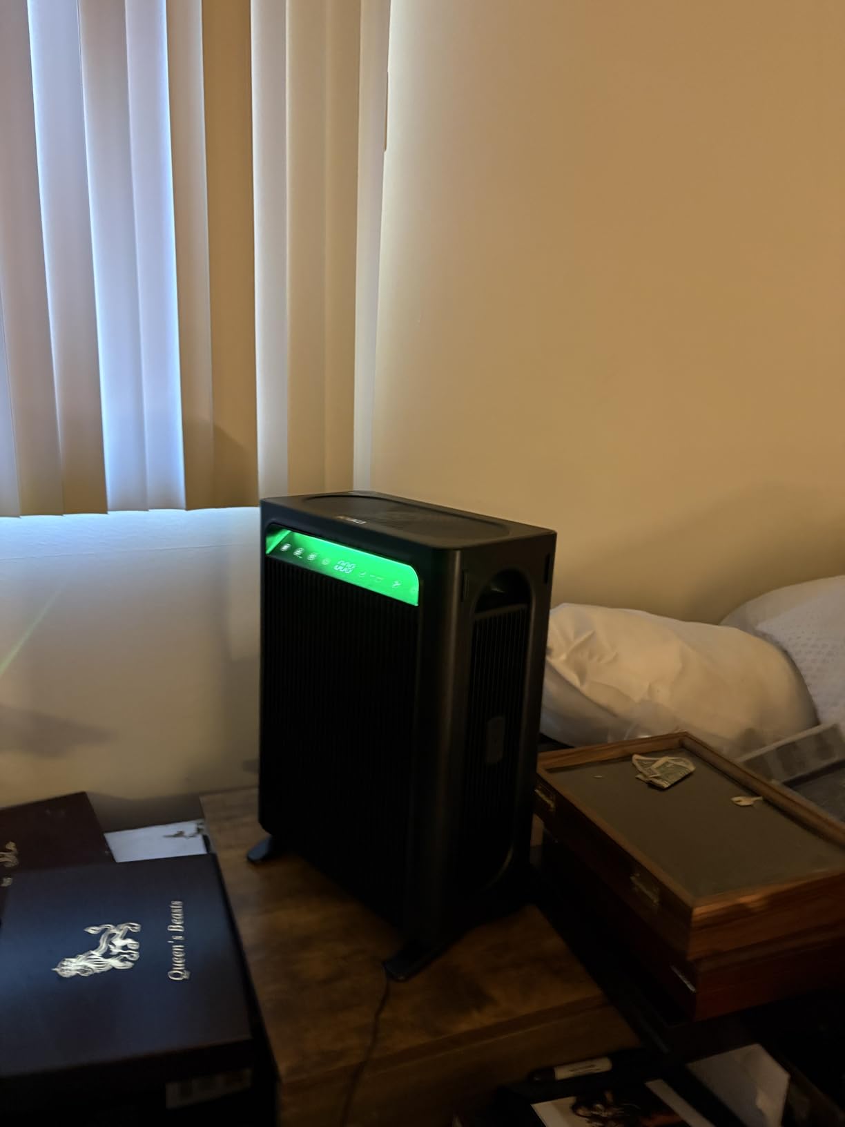 KNKA Air Purifier for Home Bedroom Large Room Up to 1,695 Ft² in 1 Hr, HEPA Sleep Mode Air Cleaner with Washable Pre-Filter, AHAM VERIFIDE, AQI Display, Pet Mode for Pets, Dust, Pollen, APH4000, Black customer photo 1