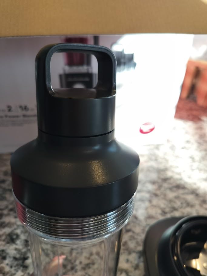KitchenAid Pure Power Blender with 2 Personal Blending Jars, 1700 Watt Peak Power*, KSB2078, Porcelain White customer photo 2