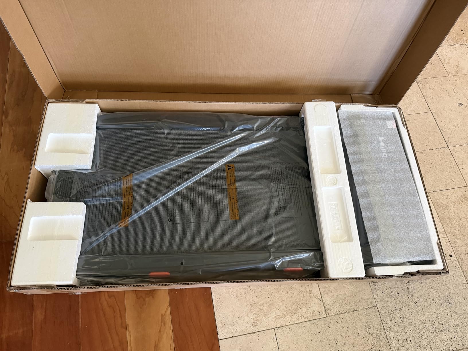 Cybergoing T10 Walking Pad Treadmill with Bosch Motor, Under Desk Treadmill, Fixed 7% Manual Incline, Up to 4 MPH, 2.5HP, 300lb Capacity, App + Remote, 15
